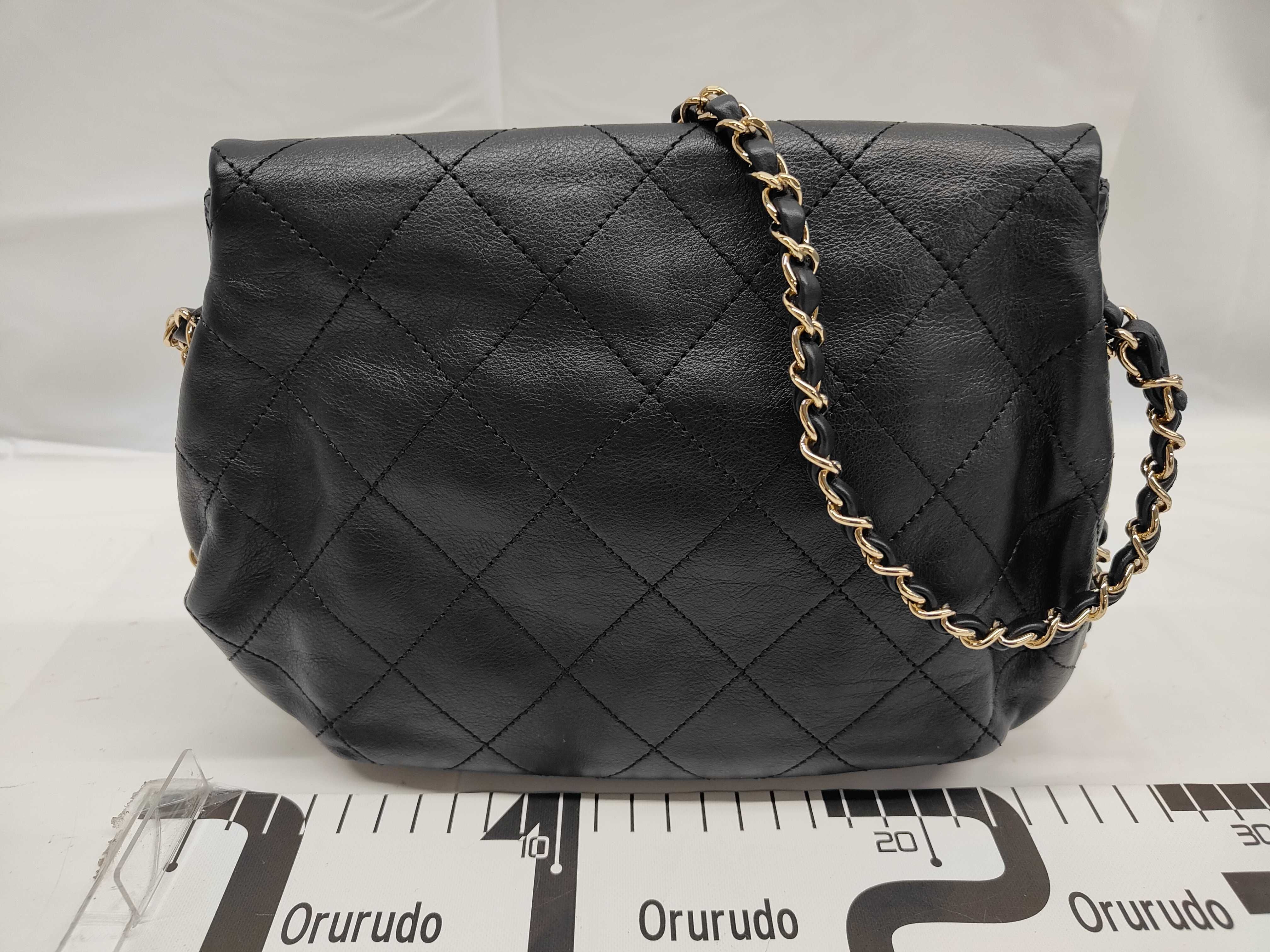 Matelassé (Bag) Matelassé Leather Chain Shoulder Bag — view 2