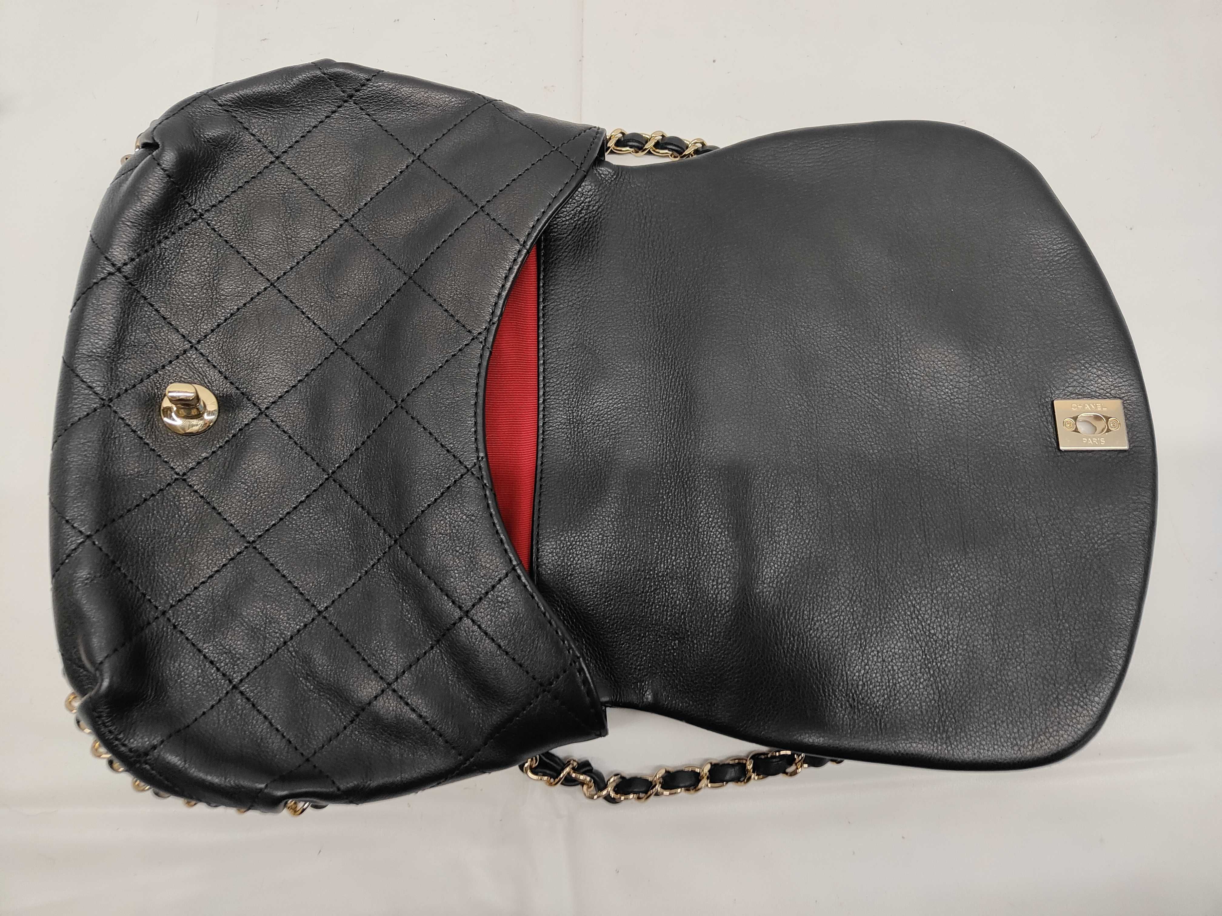 Matelassé (Bag) Matelassé Leather Chain Shoulder Bag — view 7