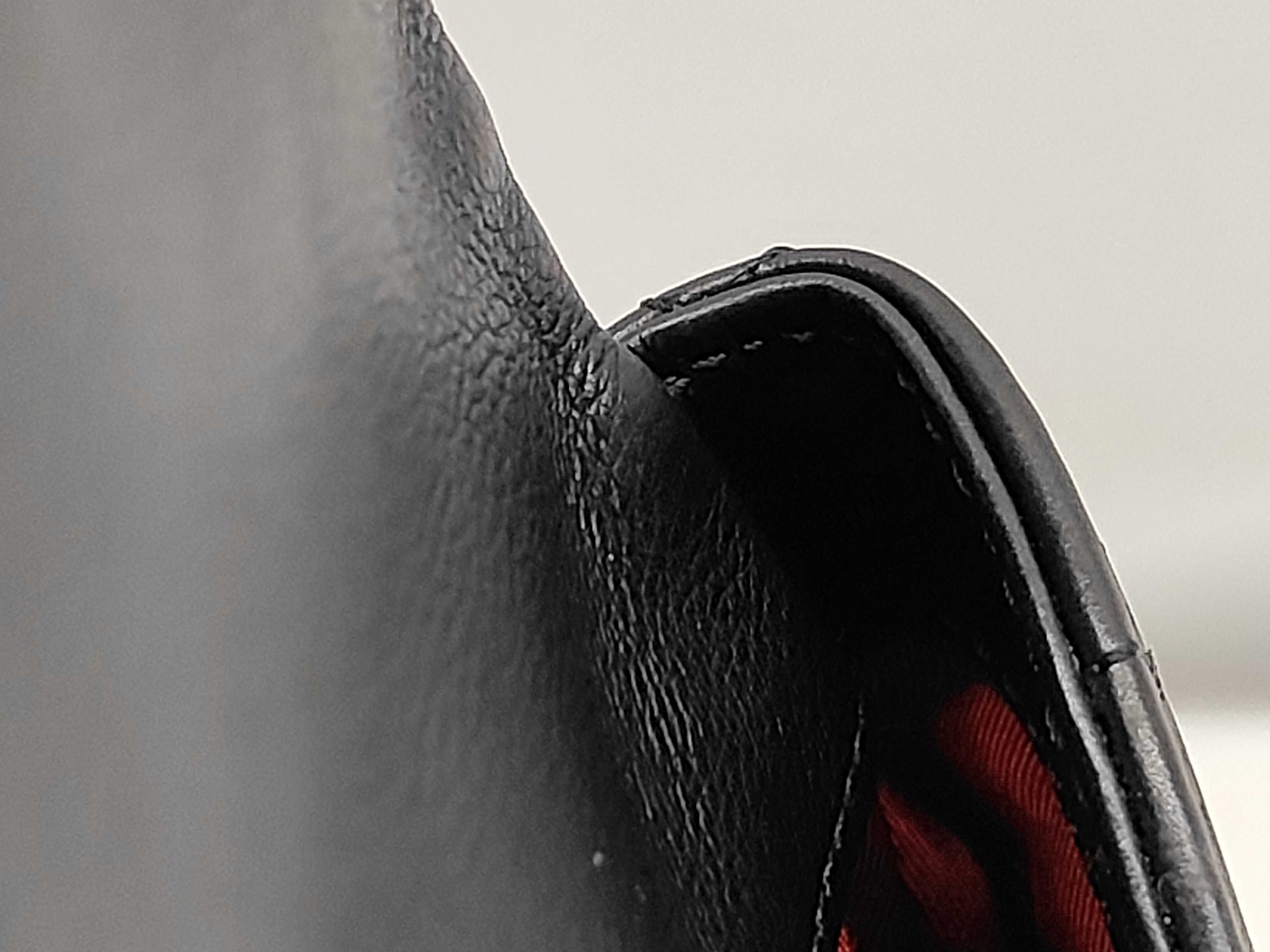 Matelassé (Bag) Matelassé Leather Chain Shoulder Bag — view 8