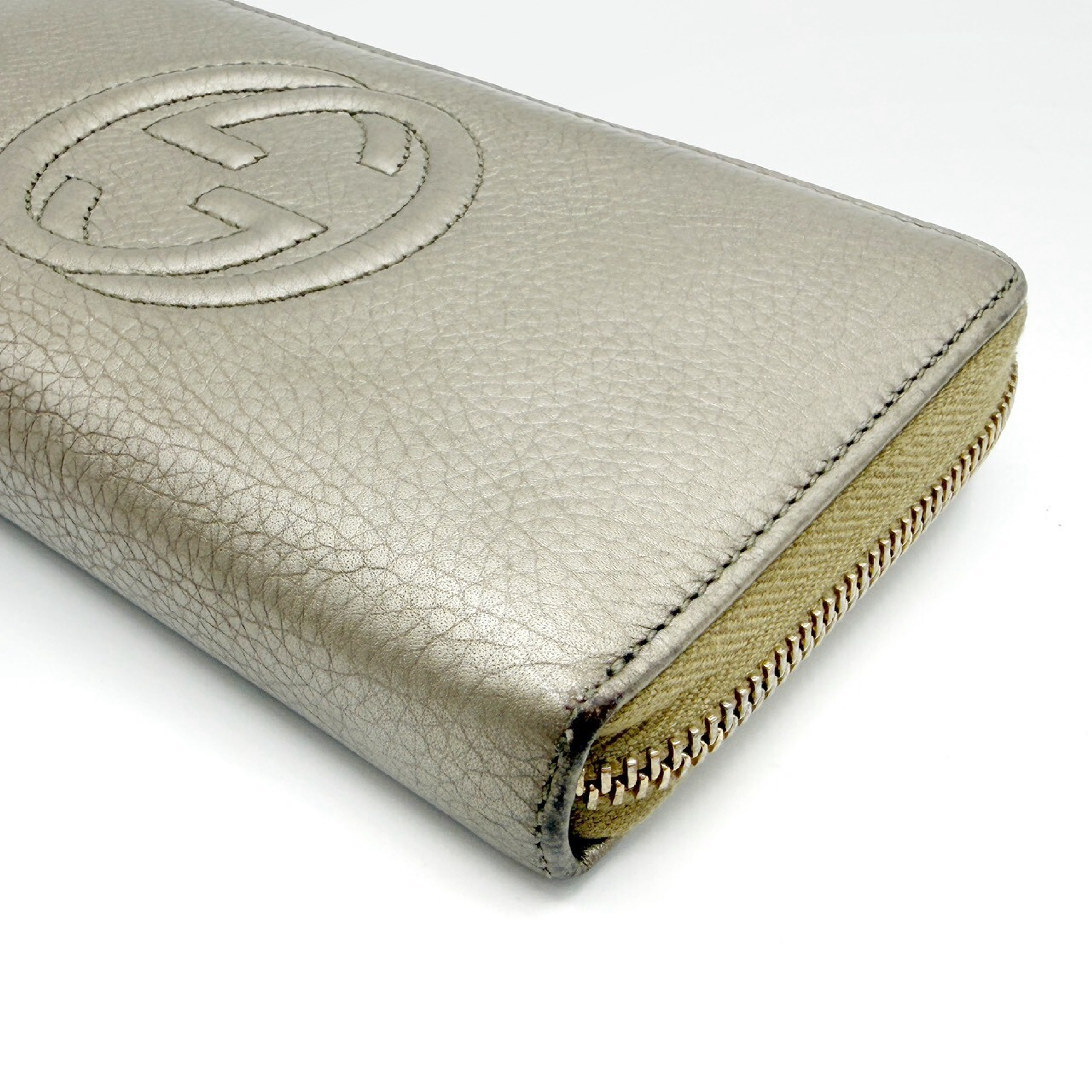 Soho Round Zip Wallet Gold — view 5