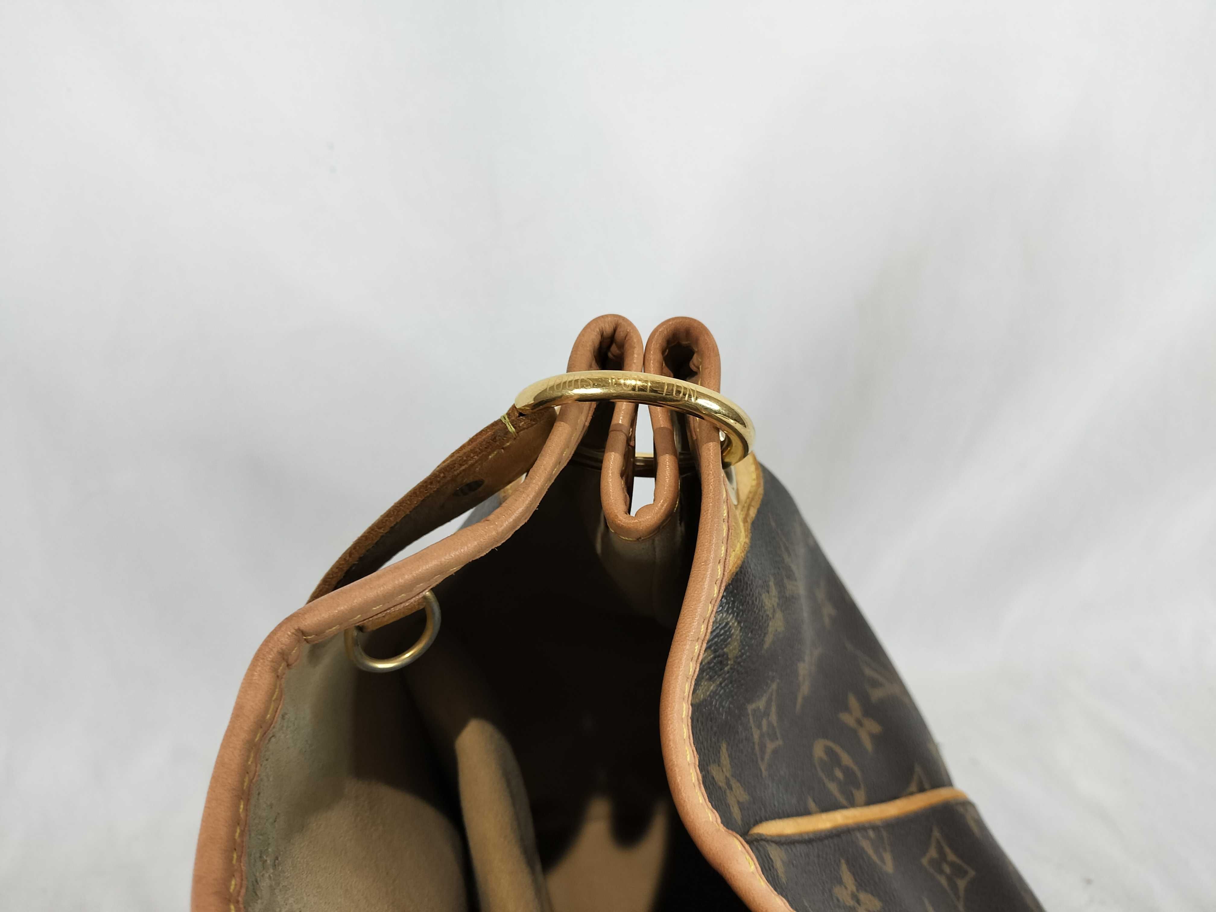 Monogram Saumur 30 Shoulder Bag — view 11