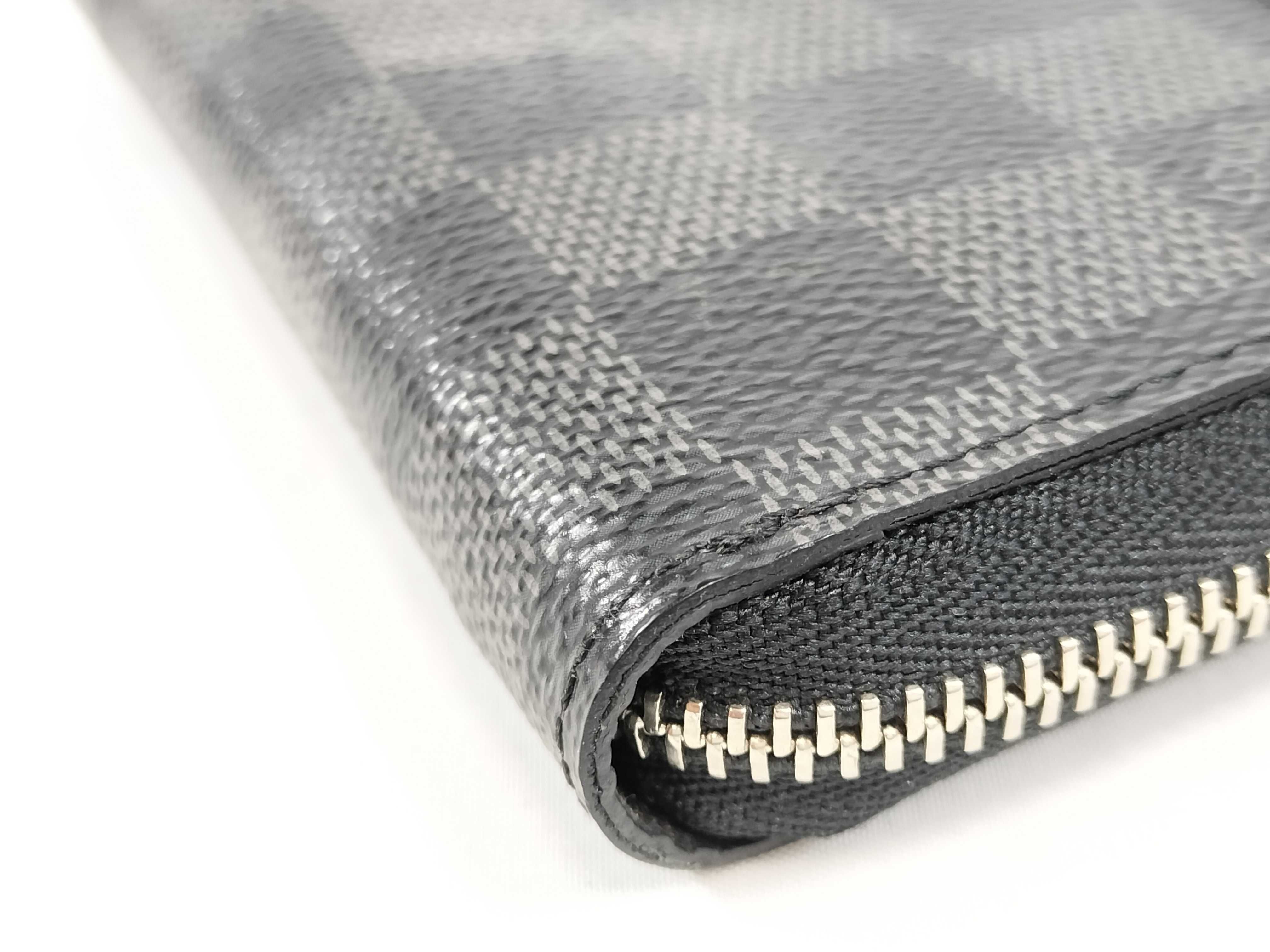 Damier Graphite M63076 Zippy Coin Purse Coin Case — view 3