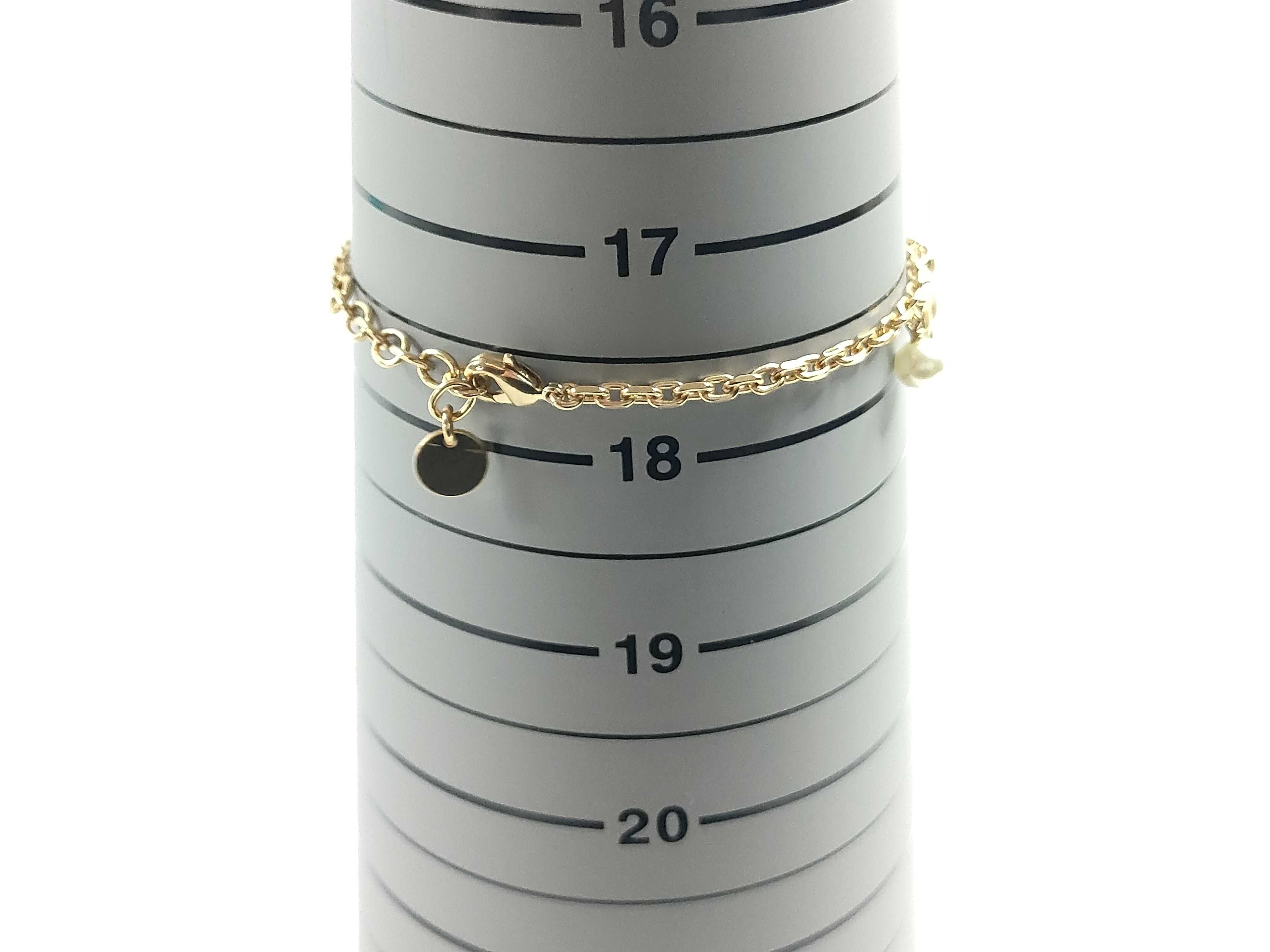 Petite CD Lucky Charm Bracelet Bracelet/Bangle — view 8
