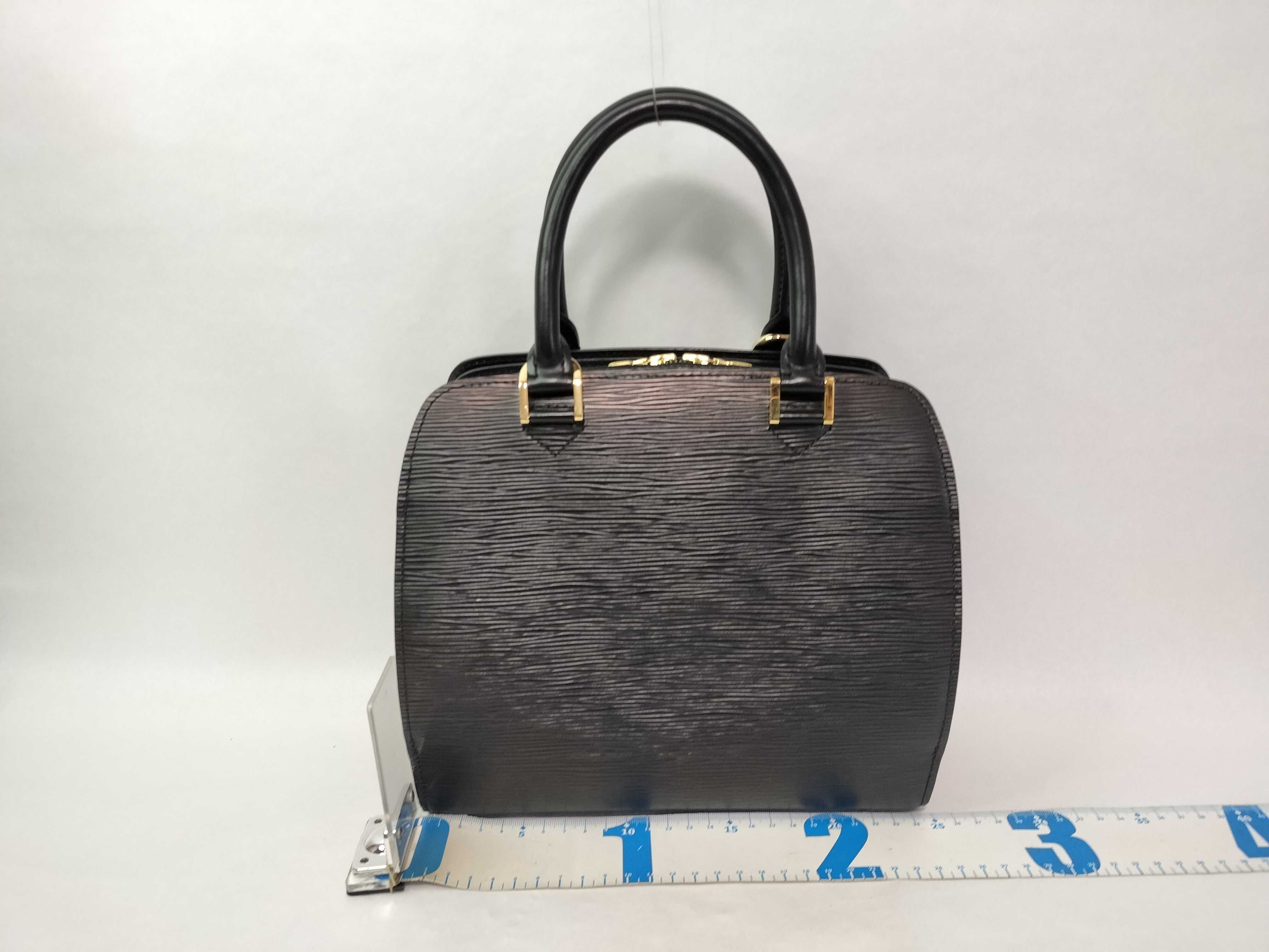 Epi Leather Pont Neuf Handbag M52052 Handbag — view 2