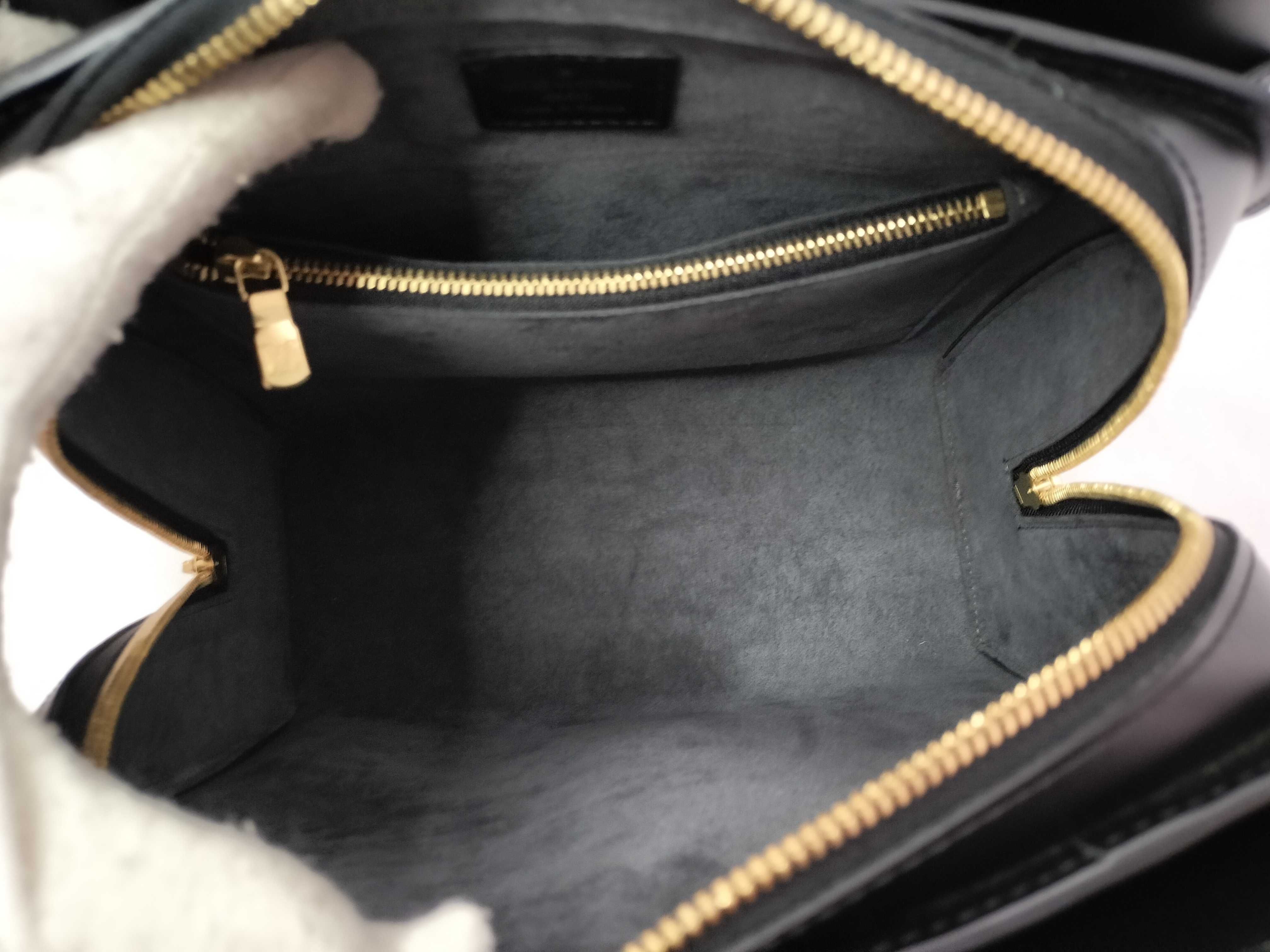 Epi Leather Pont Neuf Handbag M52052 Handbag — view 14