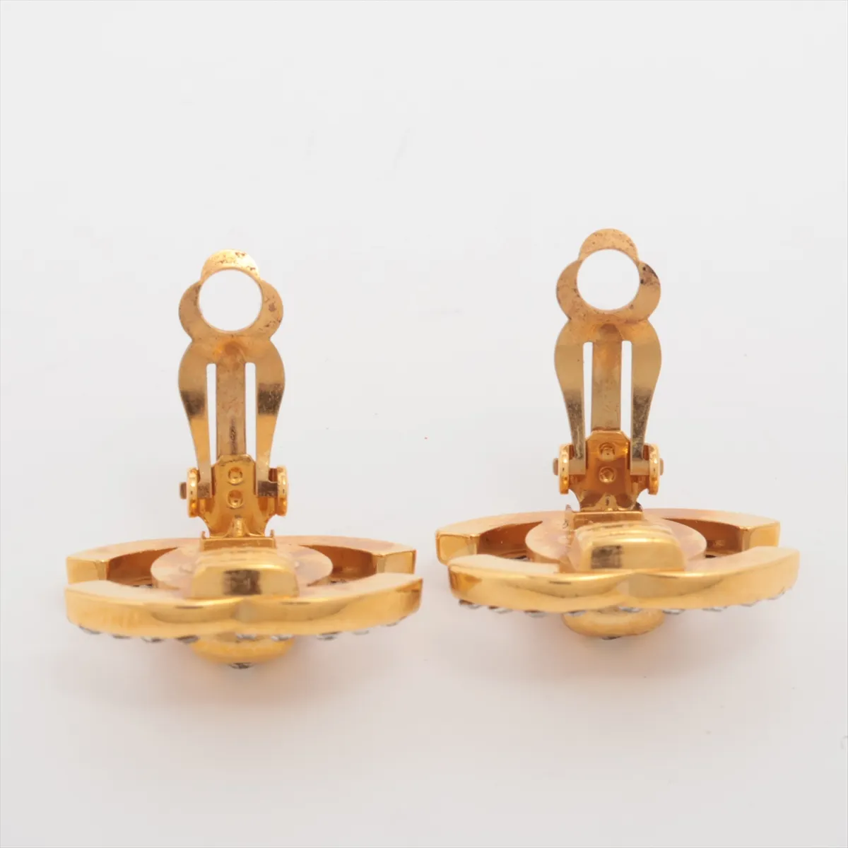 Cocomark Turnlock 96A Earrings (for both ears) GP x Rhinestone Gold — view 4