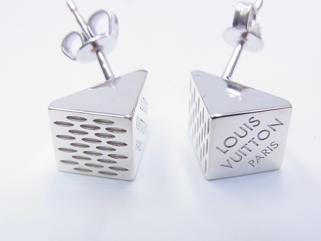LV Cube Earrings, Sterling Silver 925, Unused — view 2