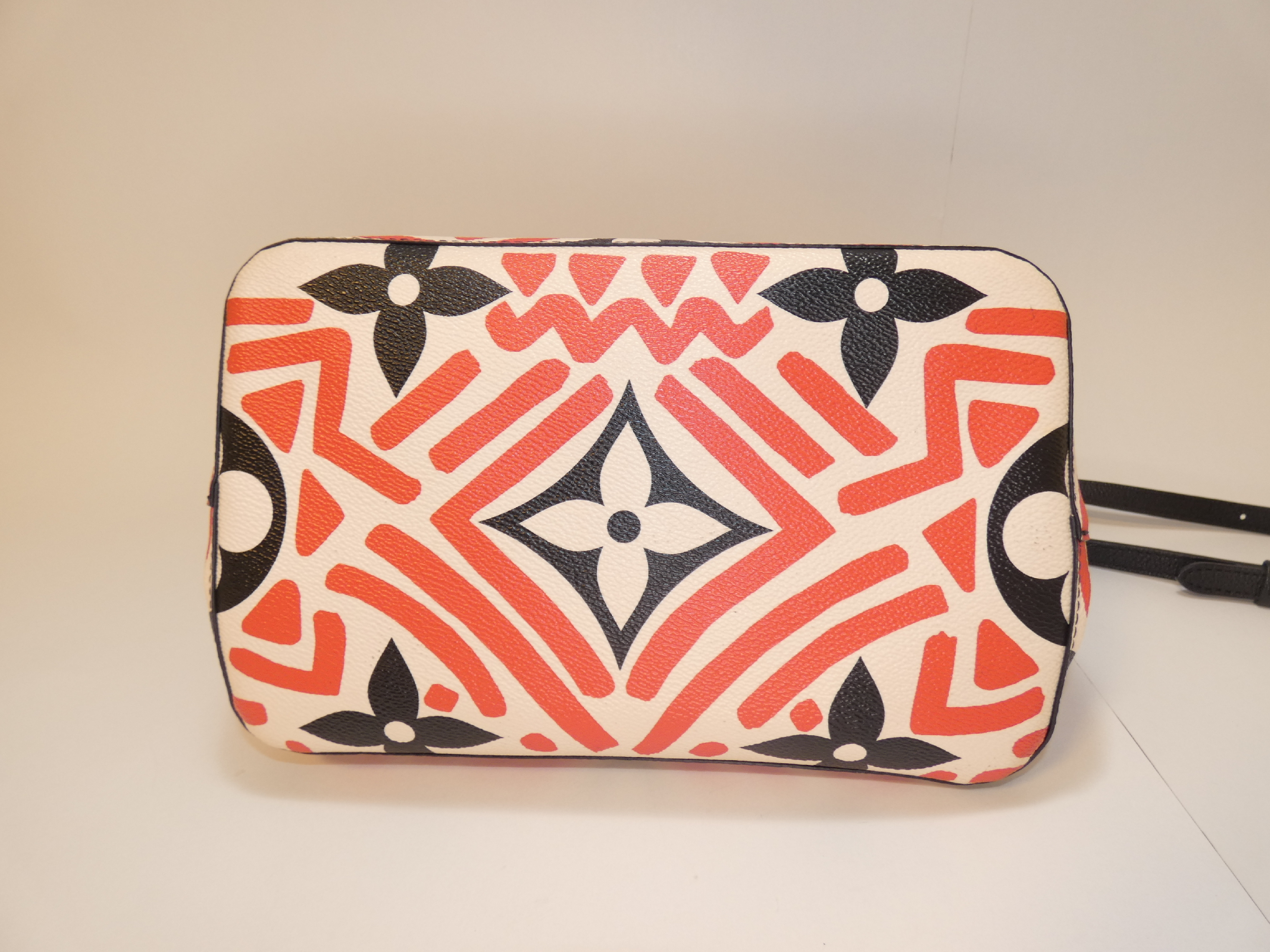 NeoNoe Crafty Shoulder Bag — view 5