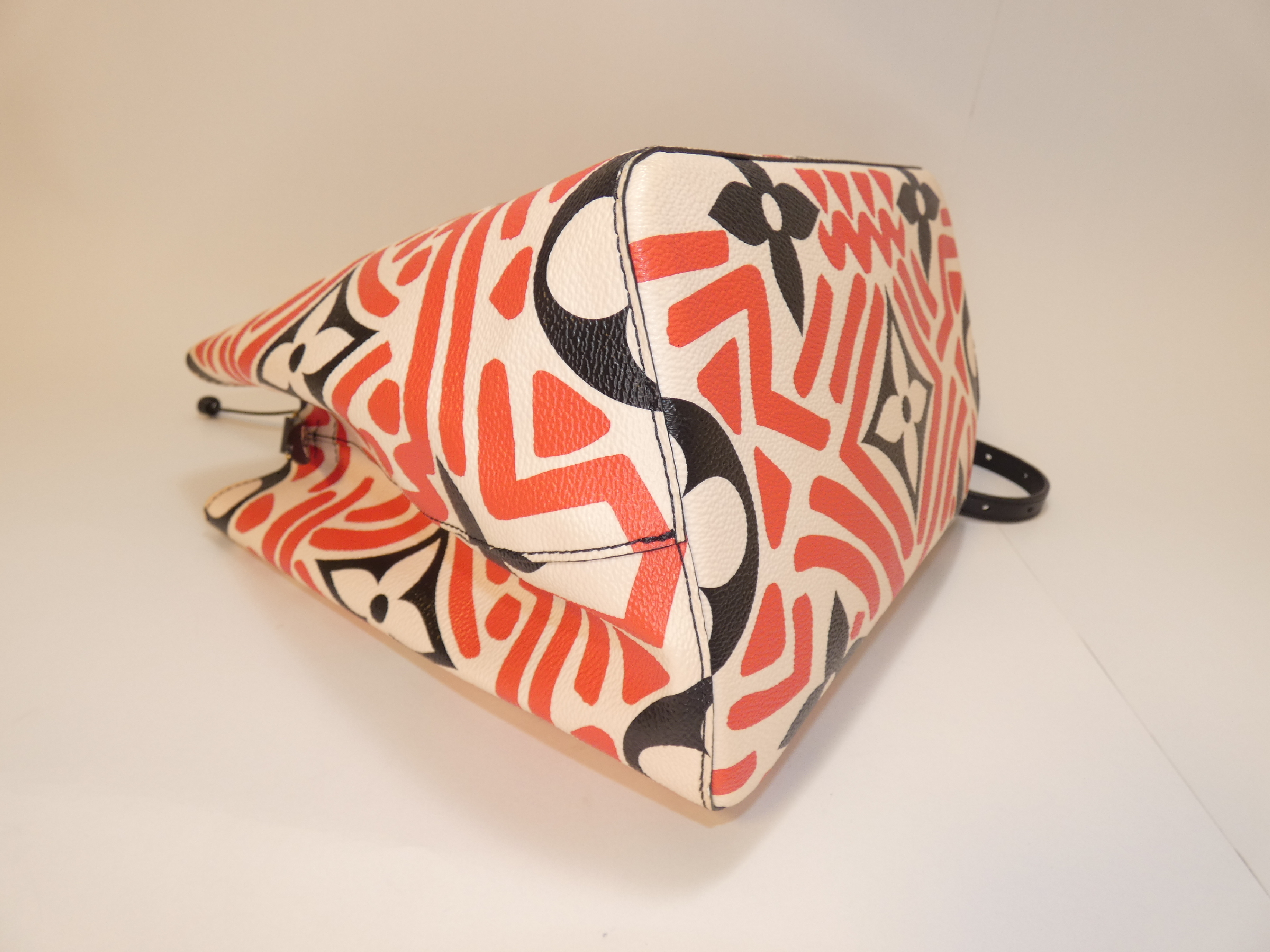 NeoNoe Crafty Shoulder Bag — view 6
