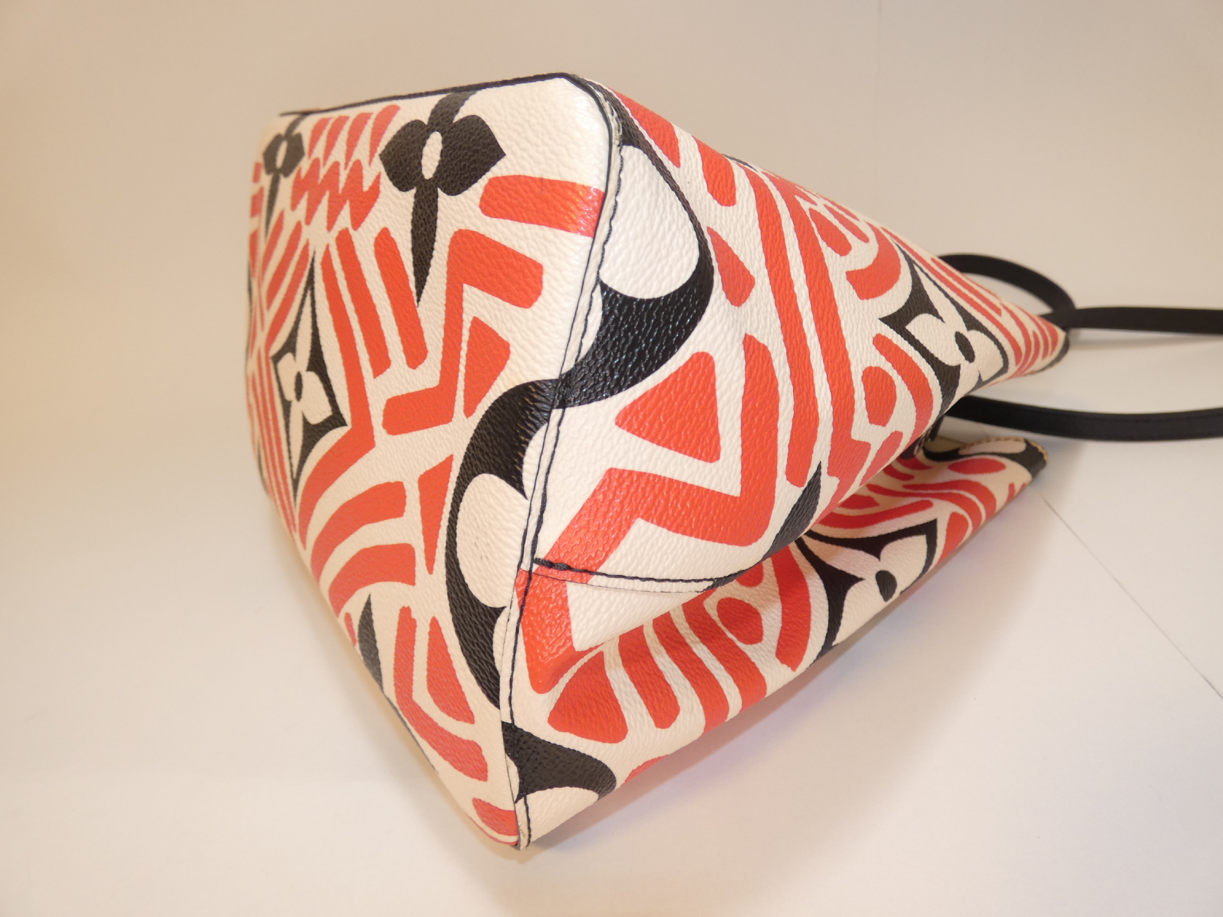 NeoNoe Crafty Shoulder Bag — view 7
