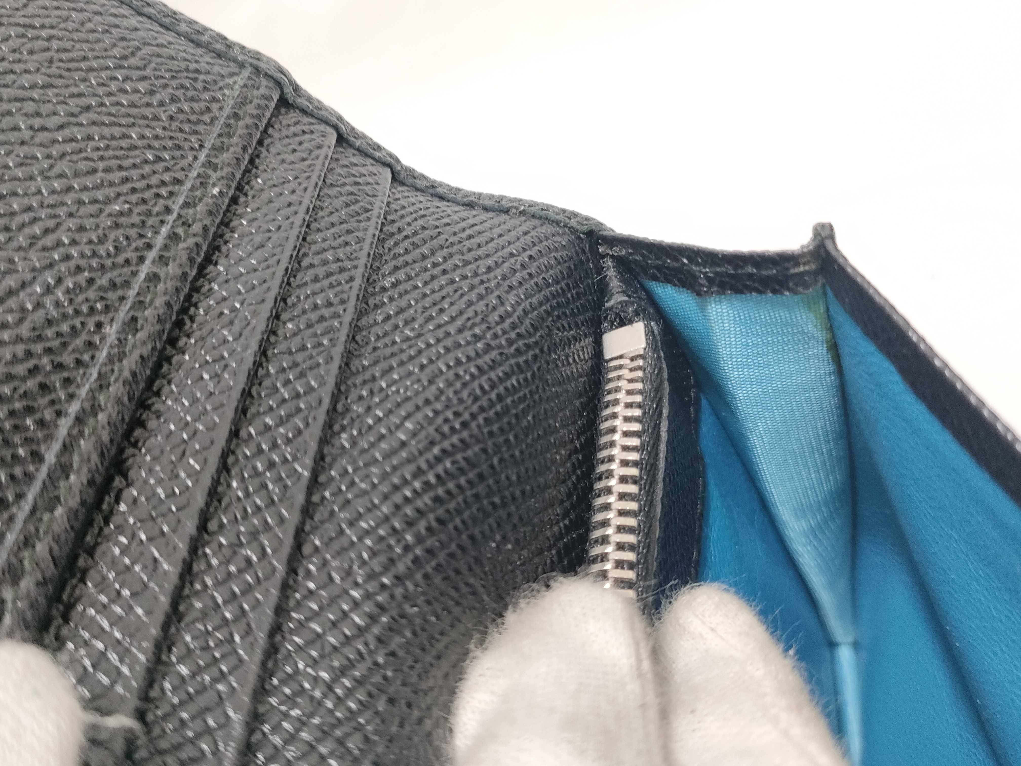 Bulgari Leather Wallet — view 10