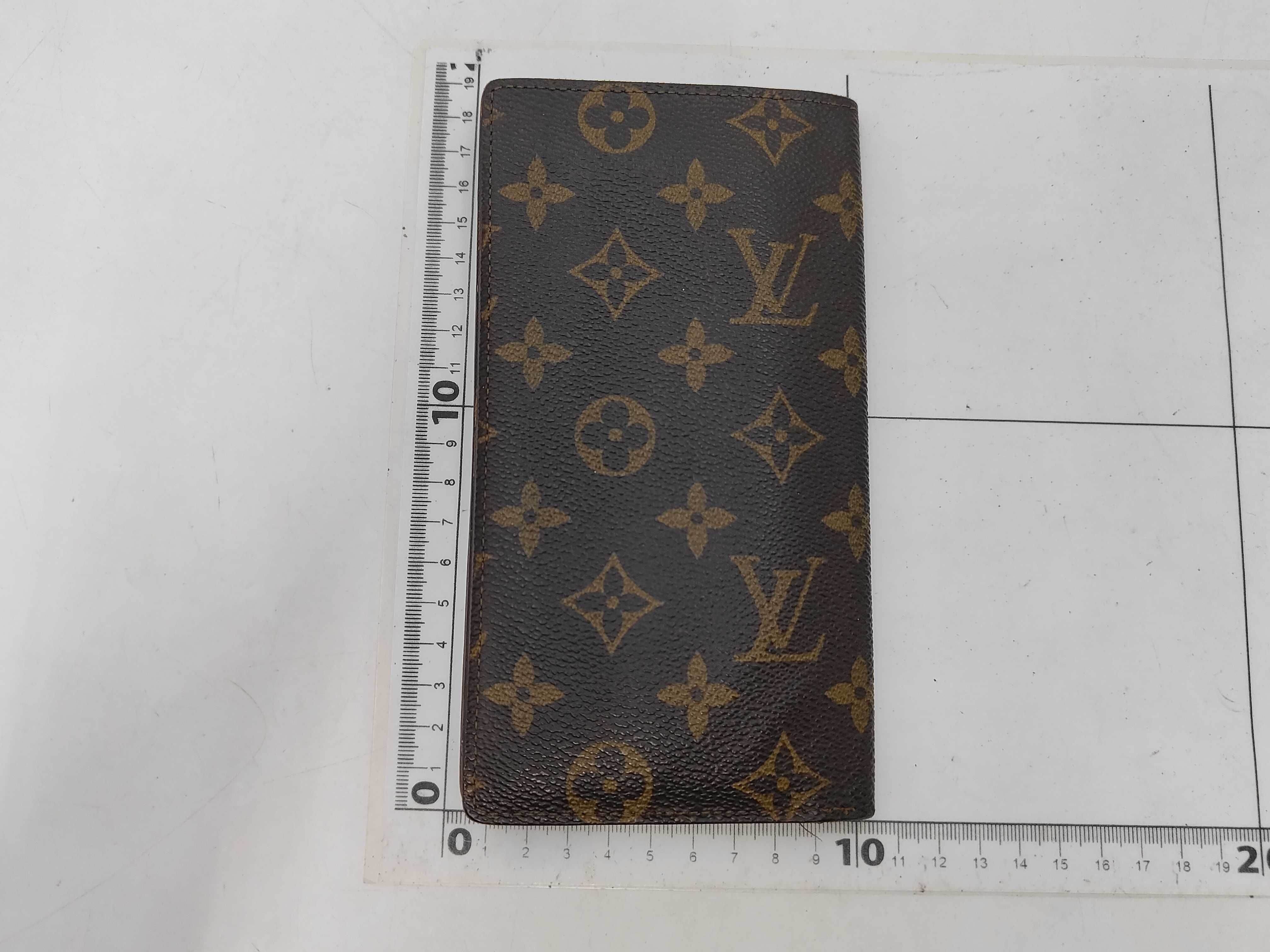 Monogram Portefeuille Valeurs Cartes Credit Wallet — view 2