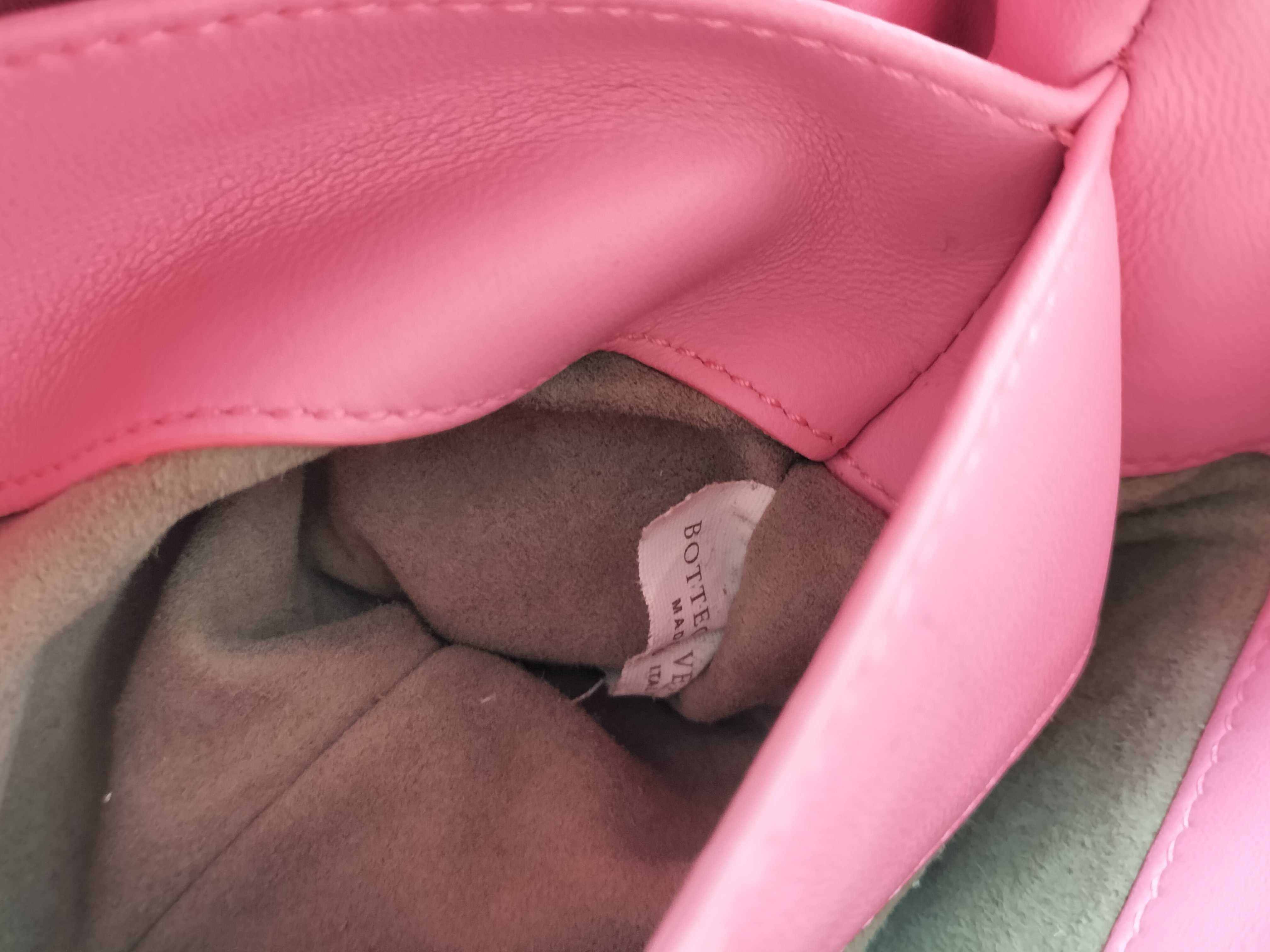 Intrecciato Pink Shoulder Bag with Mirror — view 13