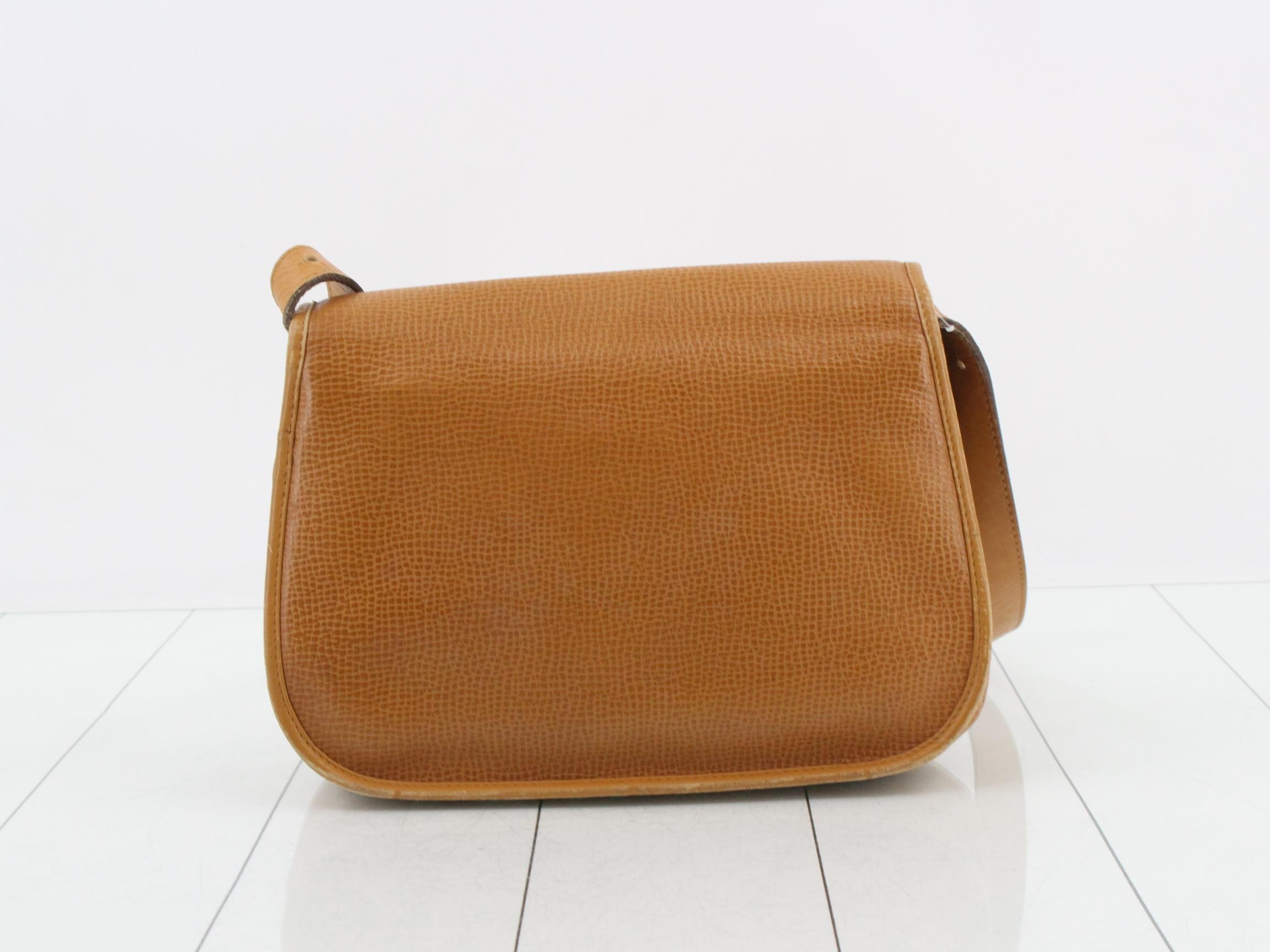 shoulder bag, brown leather, oval hardware. — view 2