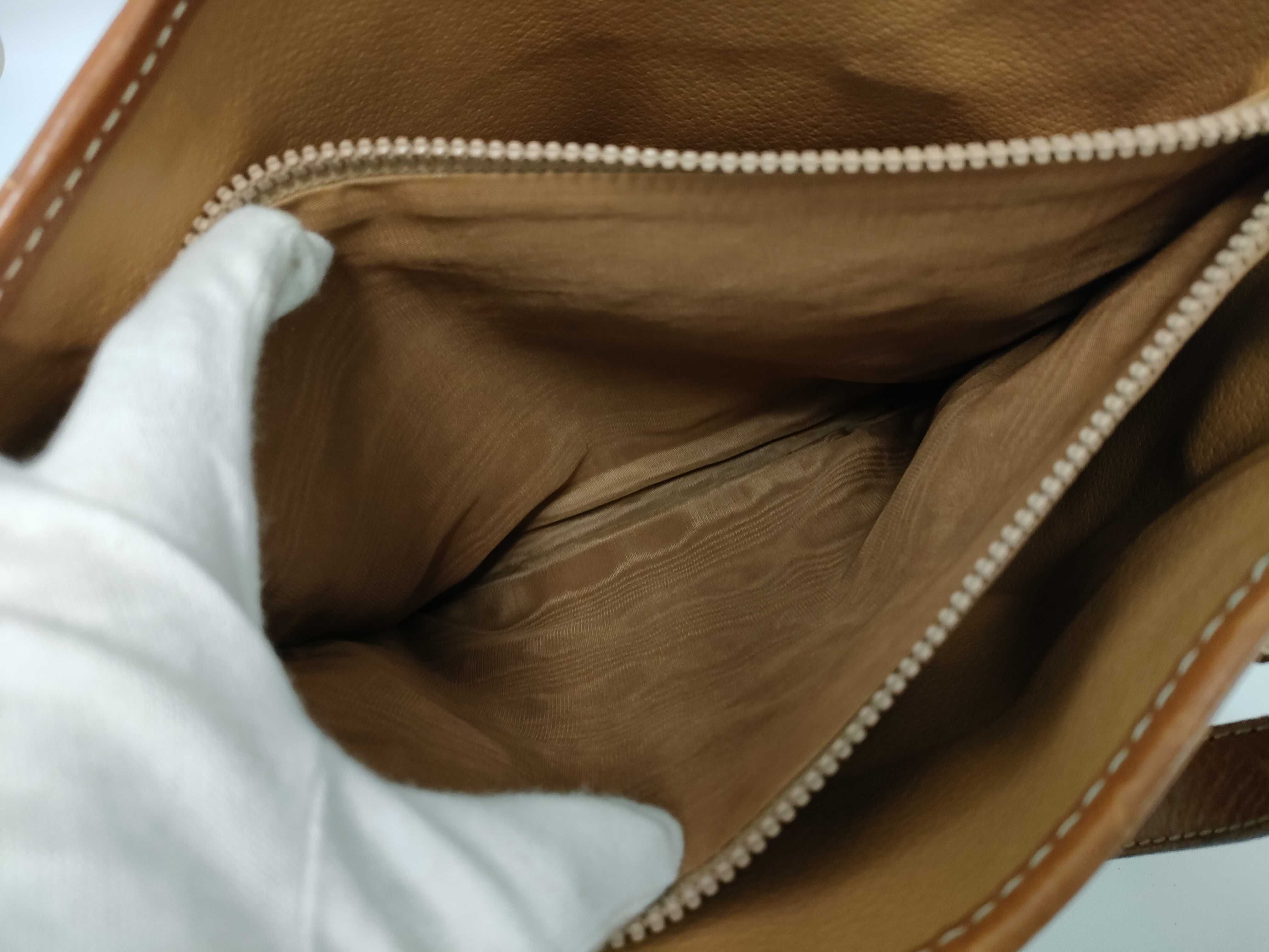 Handbag / PVC Handbag — view 10