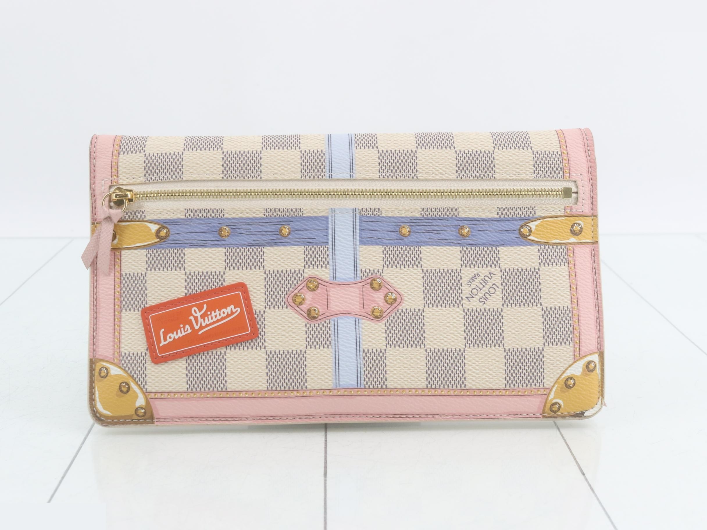 Damier Azur Pochette Weekend Summer Trunk Chain Wallet — view 2