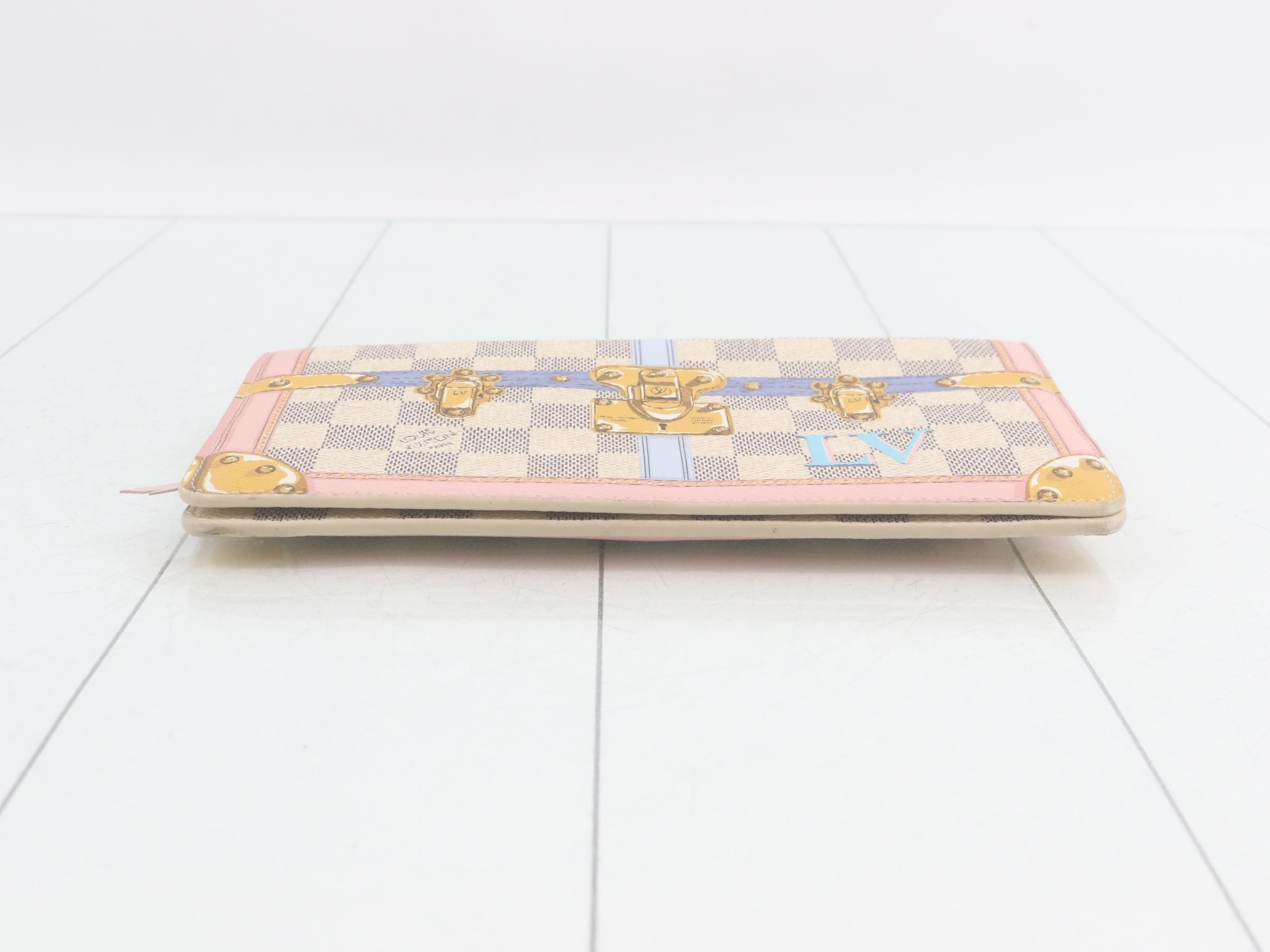 Damier Azur Pochette Weekend Summer Trunk Chain Wallet — view 3