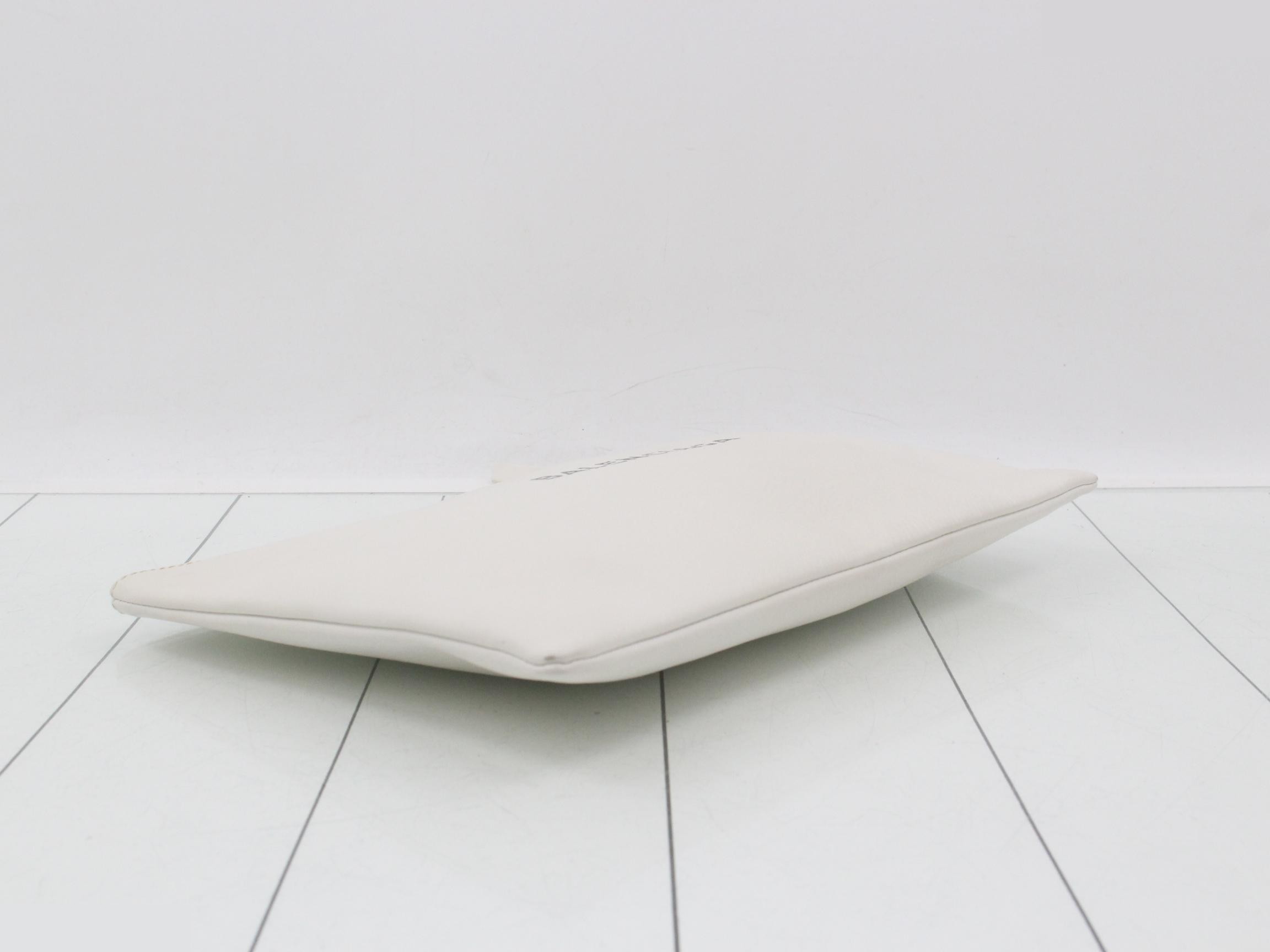 Shopping Clip M Leather Clutch Bag 485110 — view 5