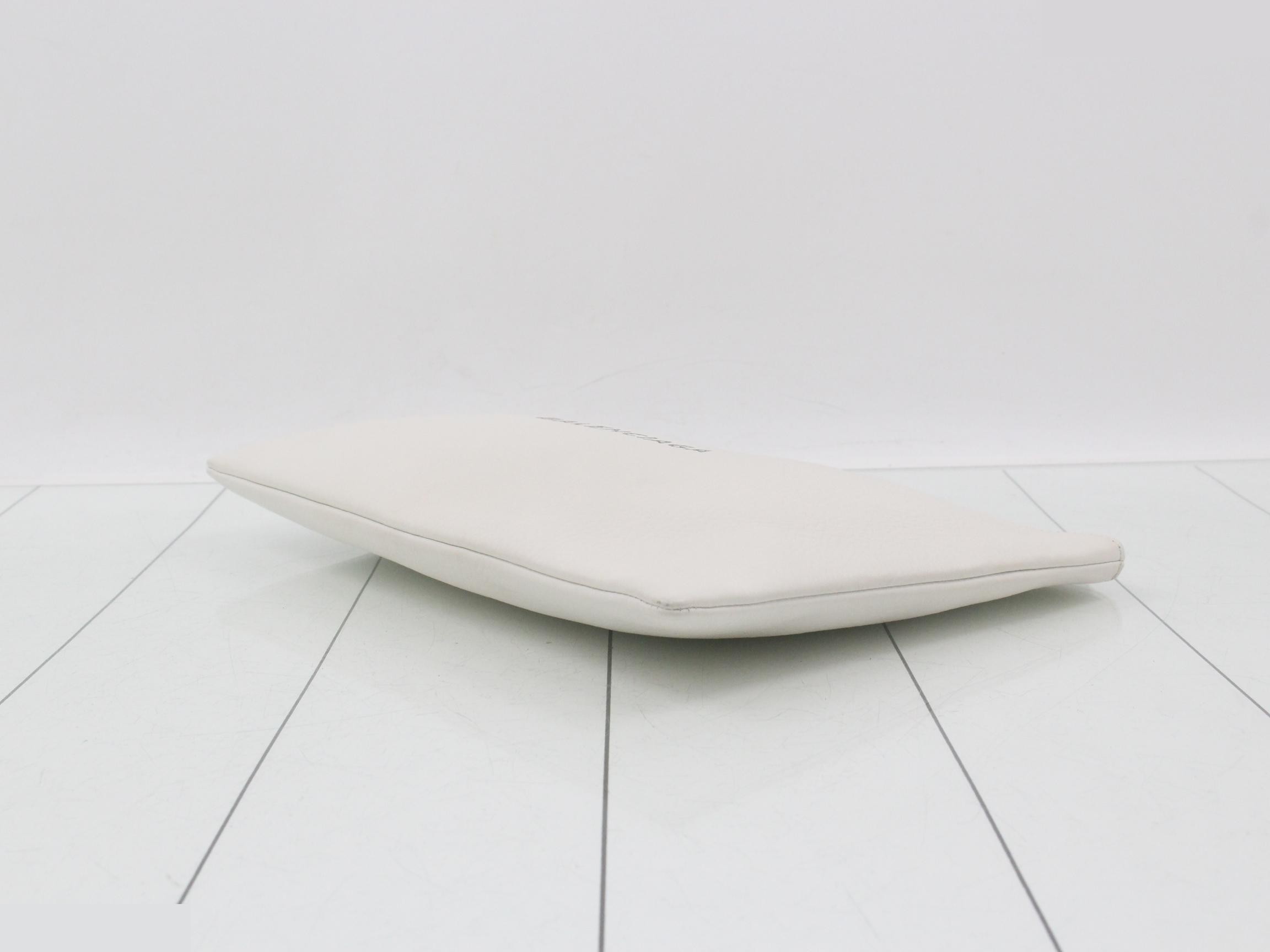 Shopping Clip M Leather Clutch Bag 485110 — view 6