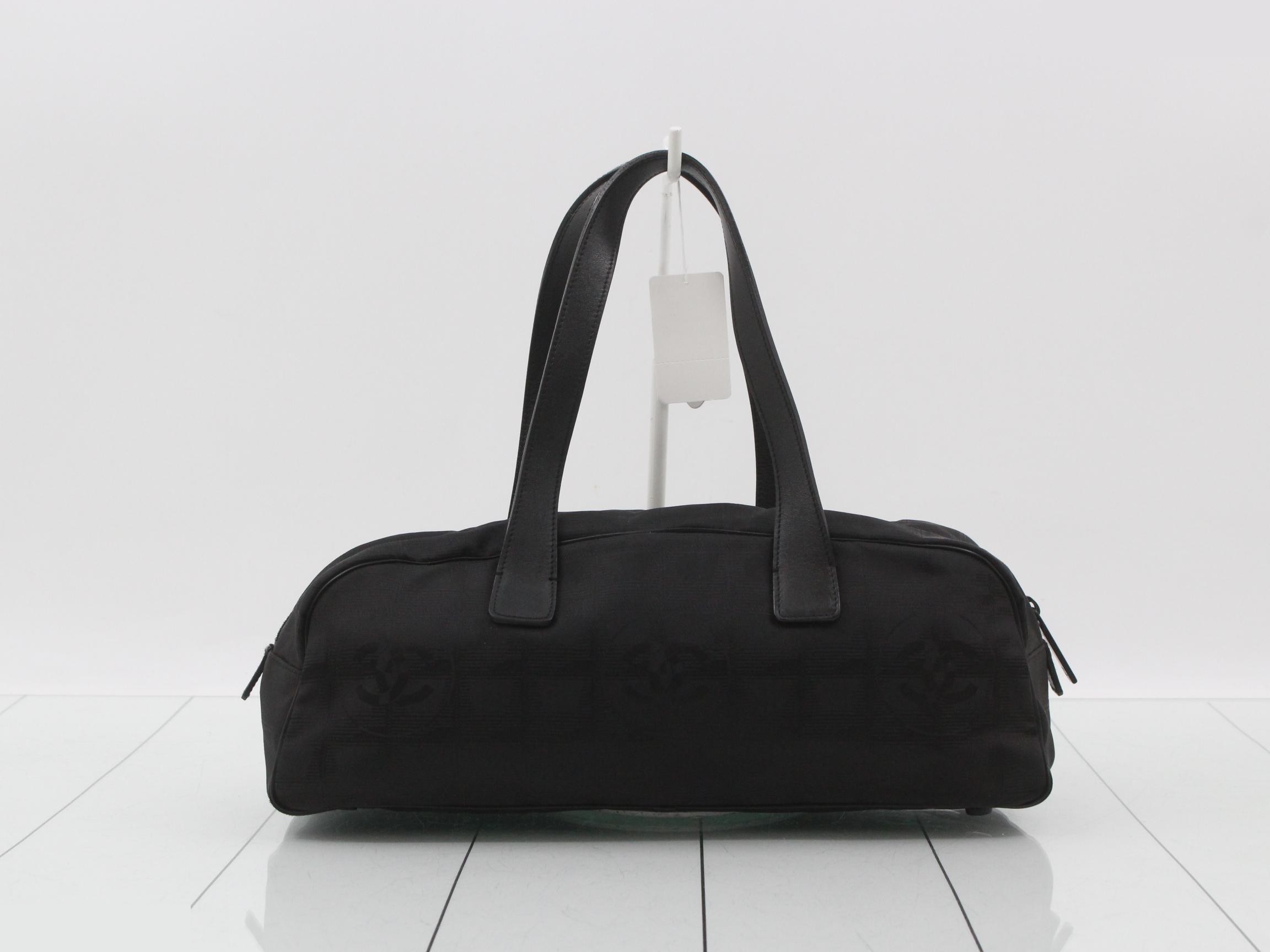 New Travel Handbag — view 2
