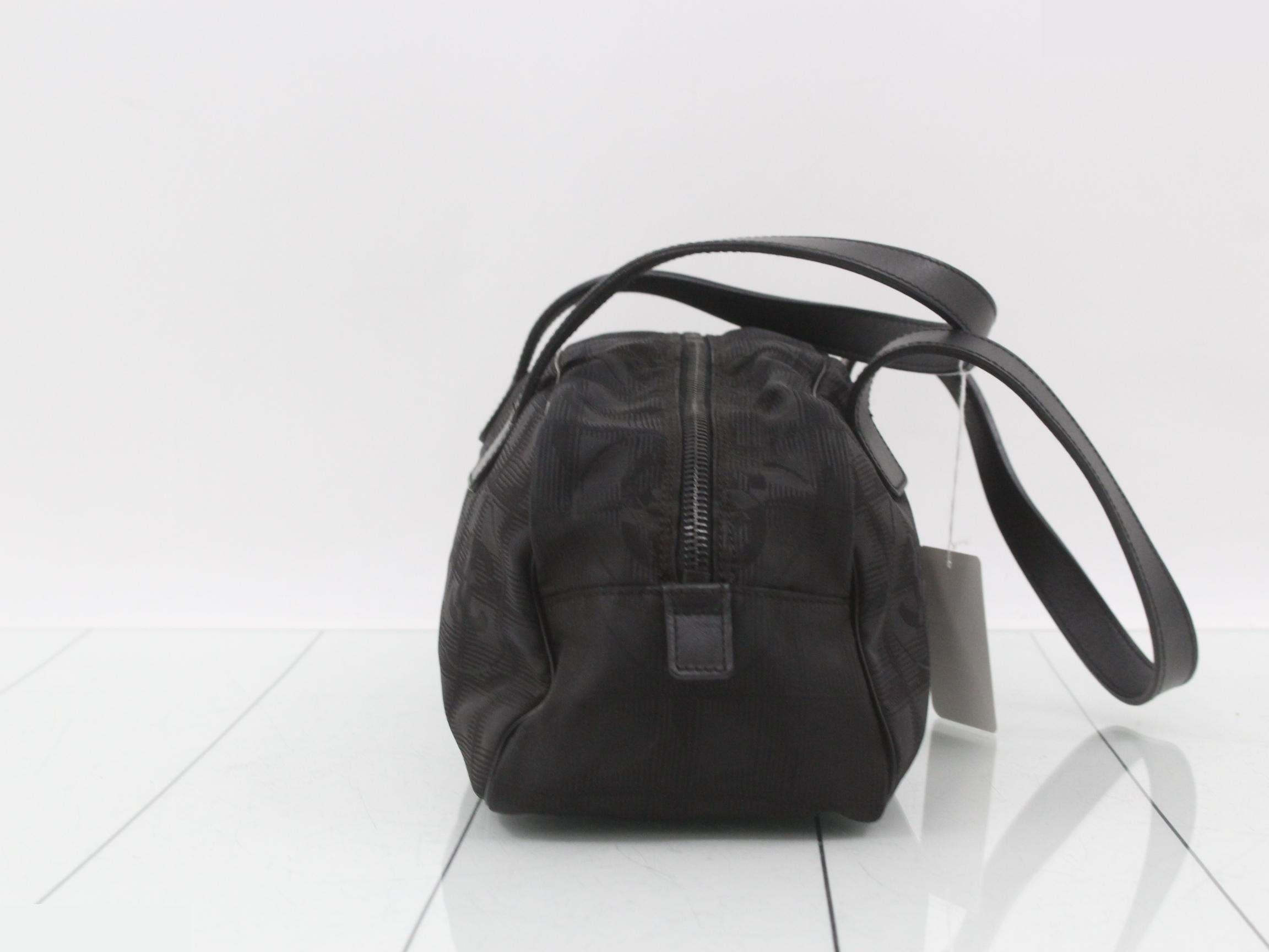 New Travel Handbag — view 3