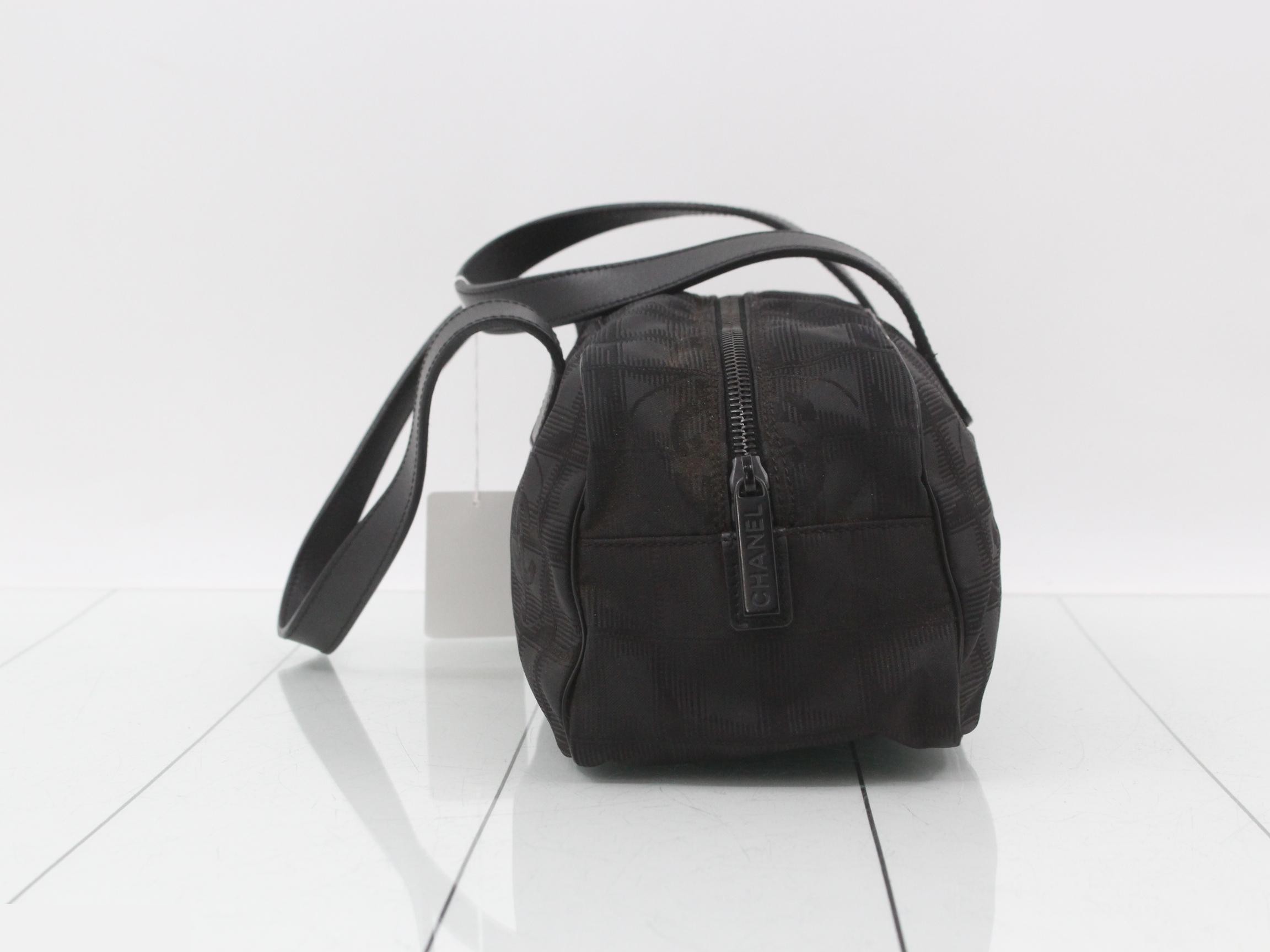 New Travel Handbag — view 4