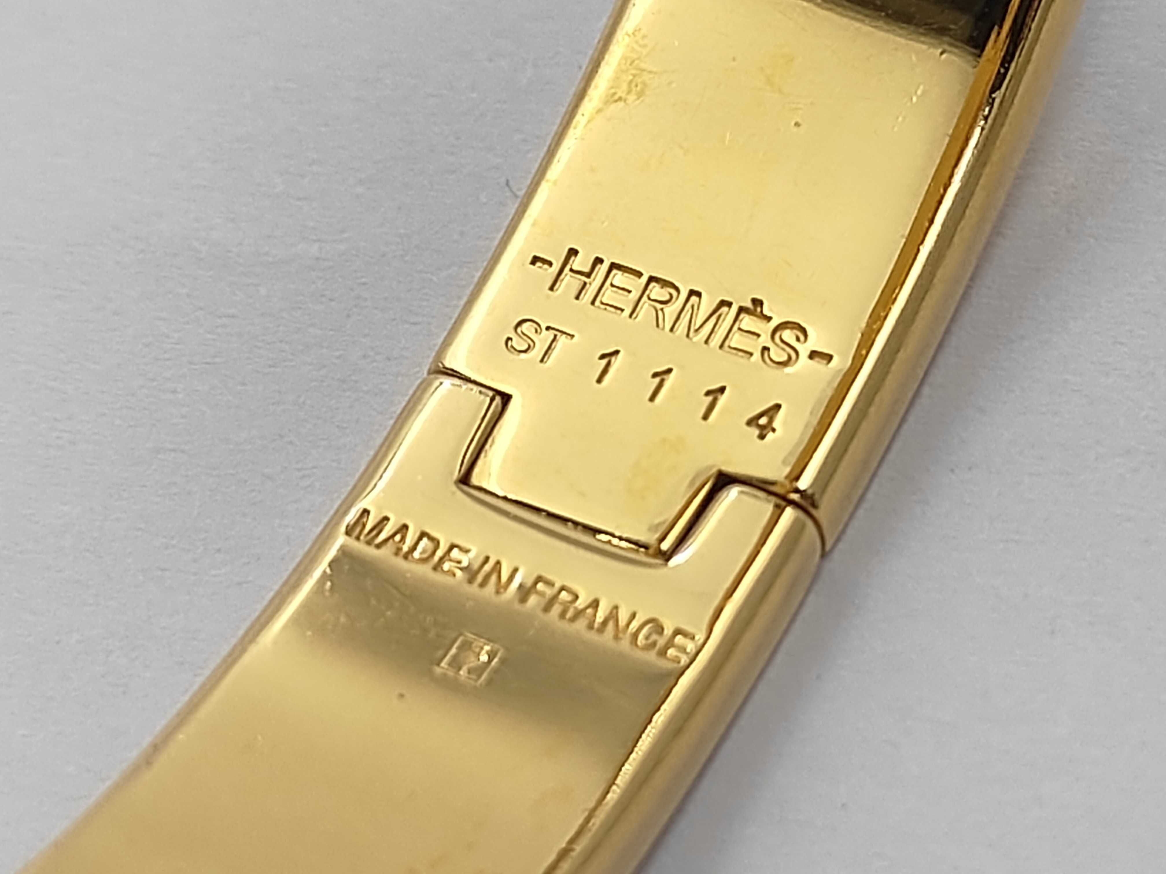 White GP Hardware Click H Bracelet/Bangle — view 4