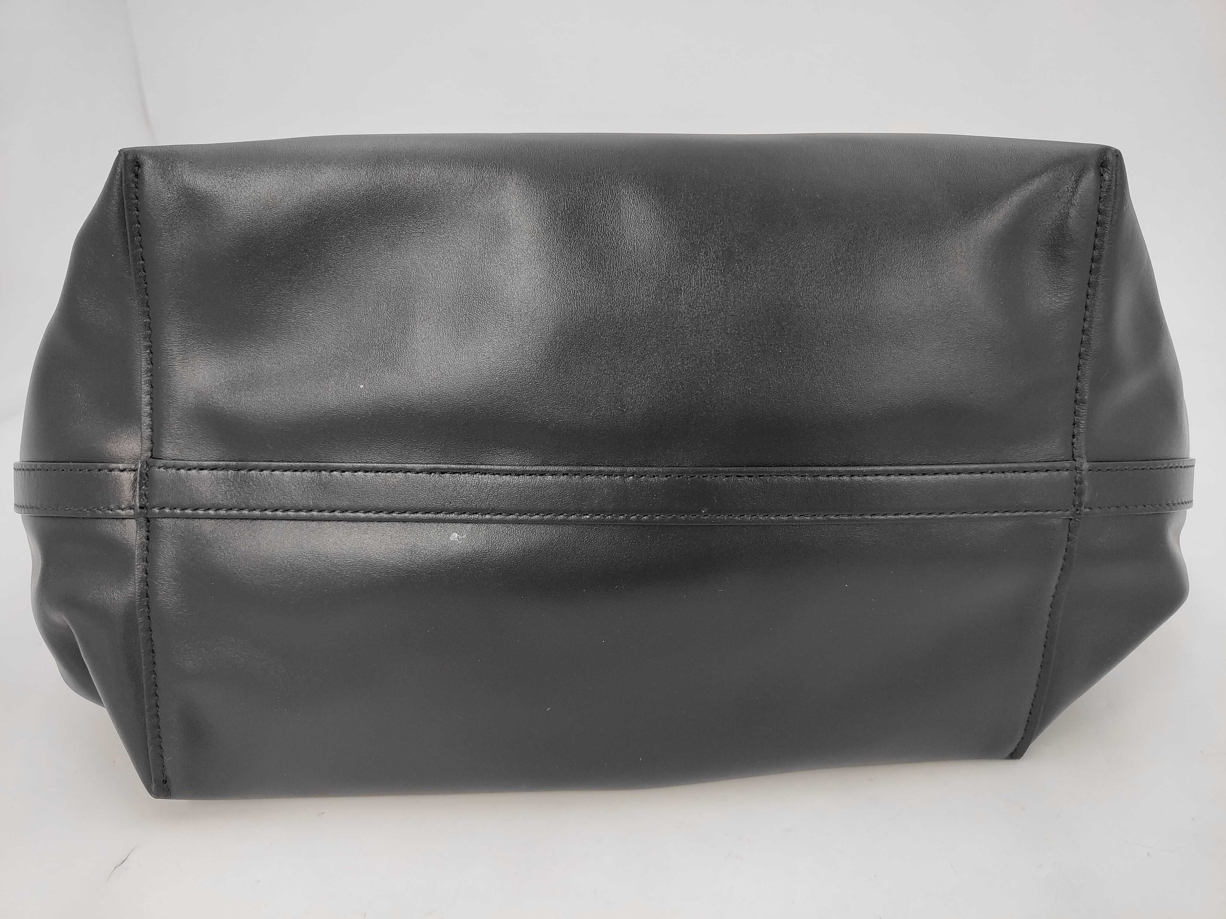 Trion Tote Bag Leather Tote Bag — view 7