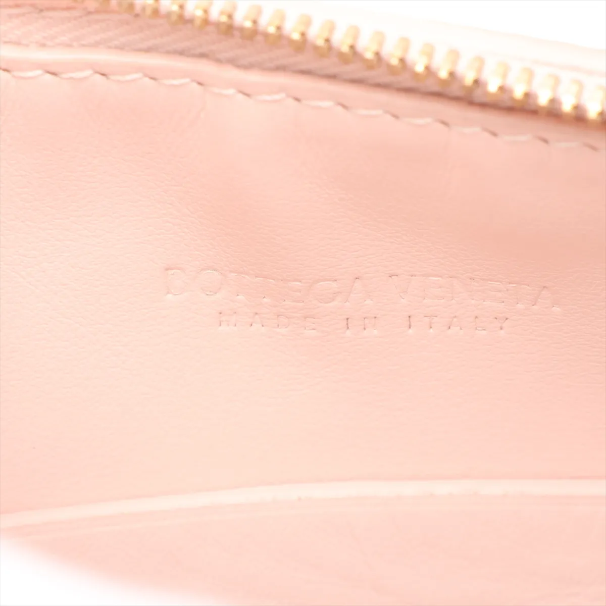 Intrecciato Leather Shoulder Bag, Pink — view 9