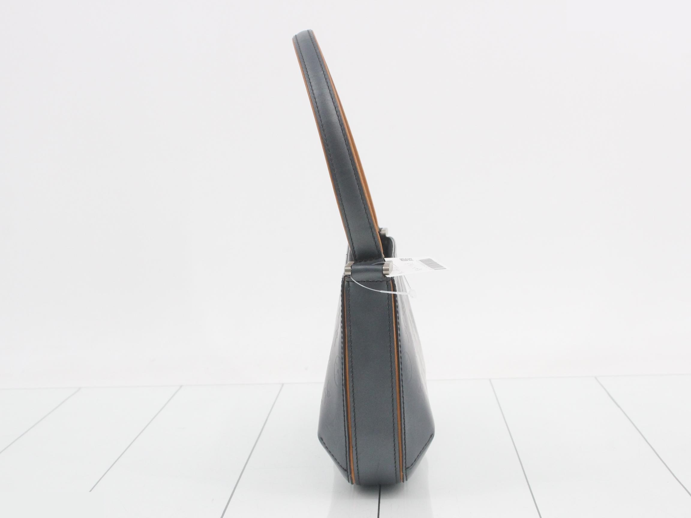 Fowler Blue — view 3