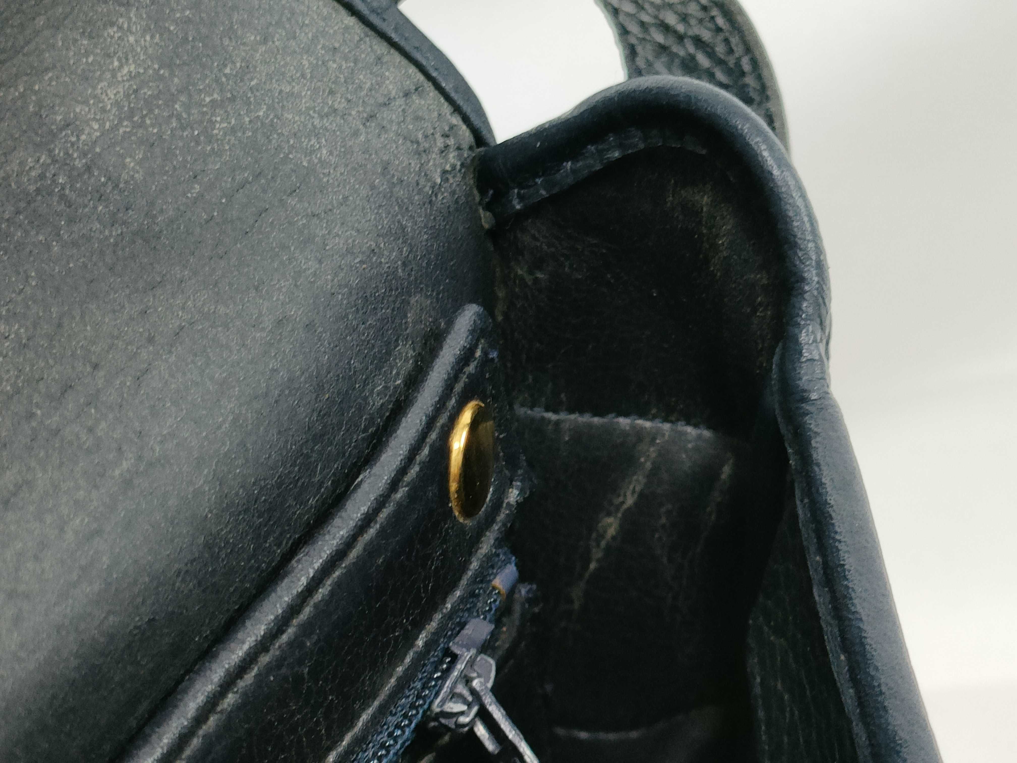 logo leather shoulder bag — view 12