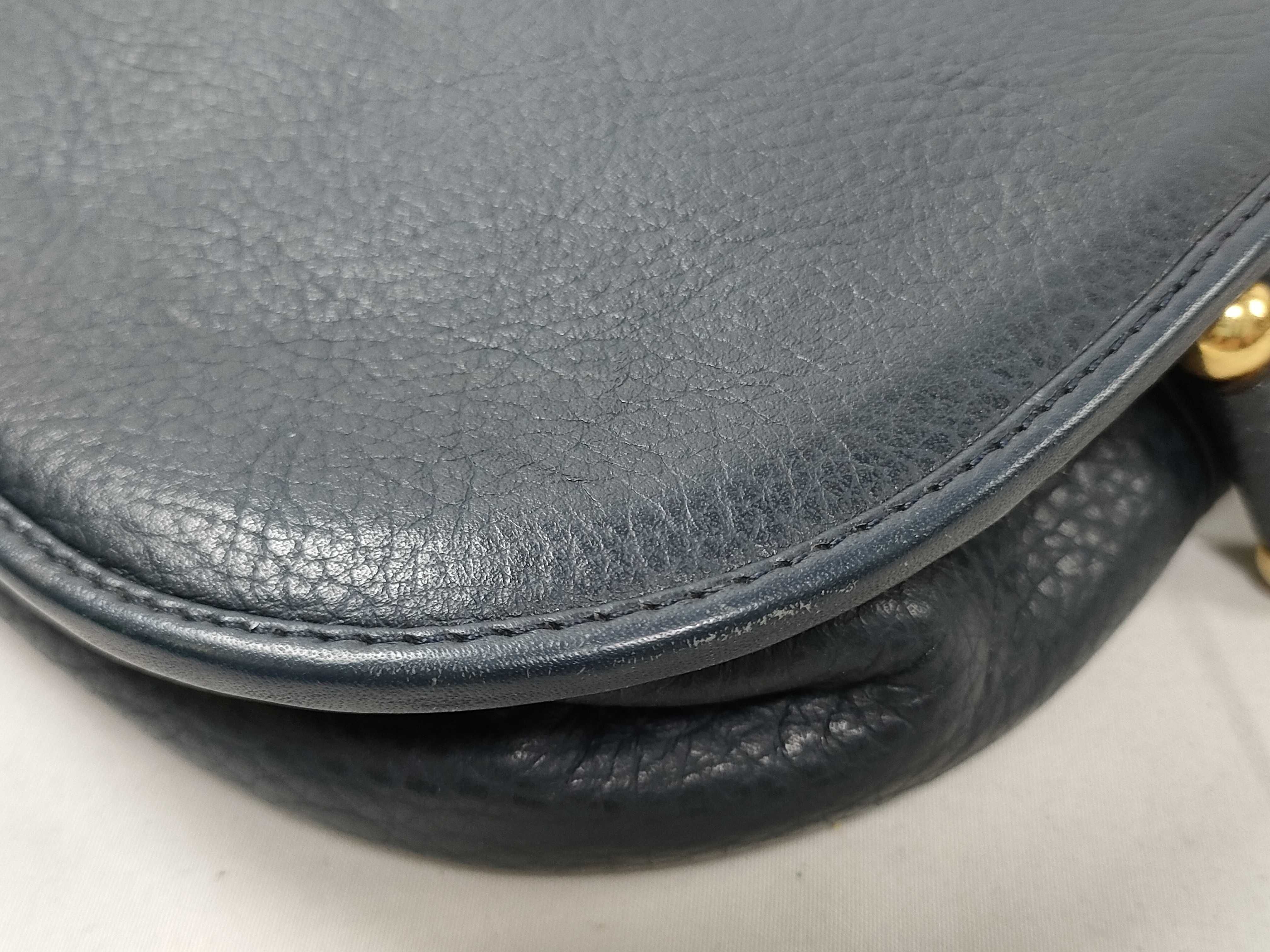 logo leather shoulder bag — view 4