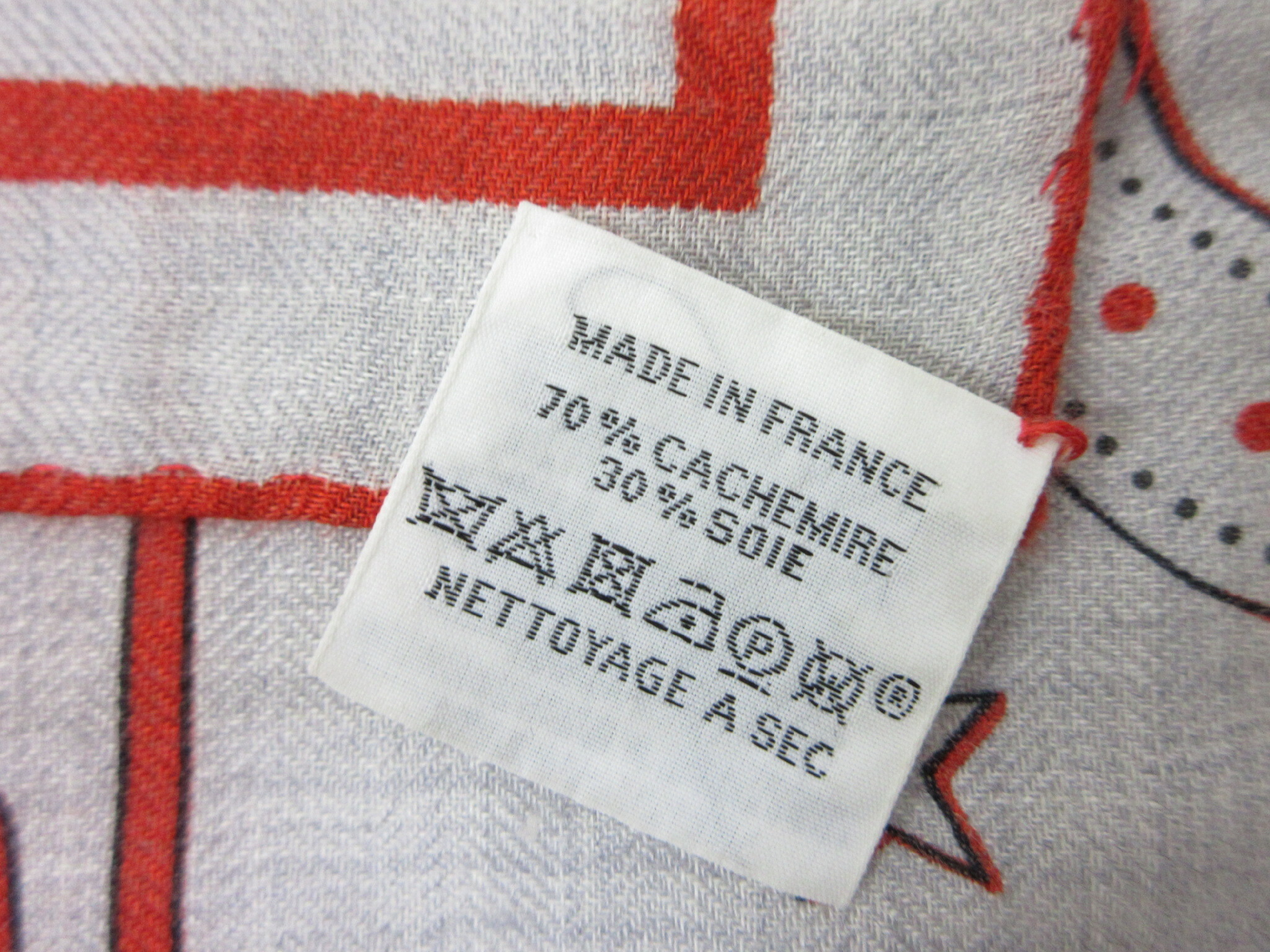 scarf, Carre 140, Carre Geant, "Morning Walk," bandana, 70% cashmere / 30% silk, other accessories. — view 14