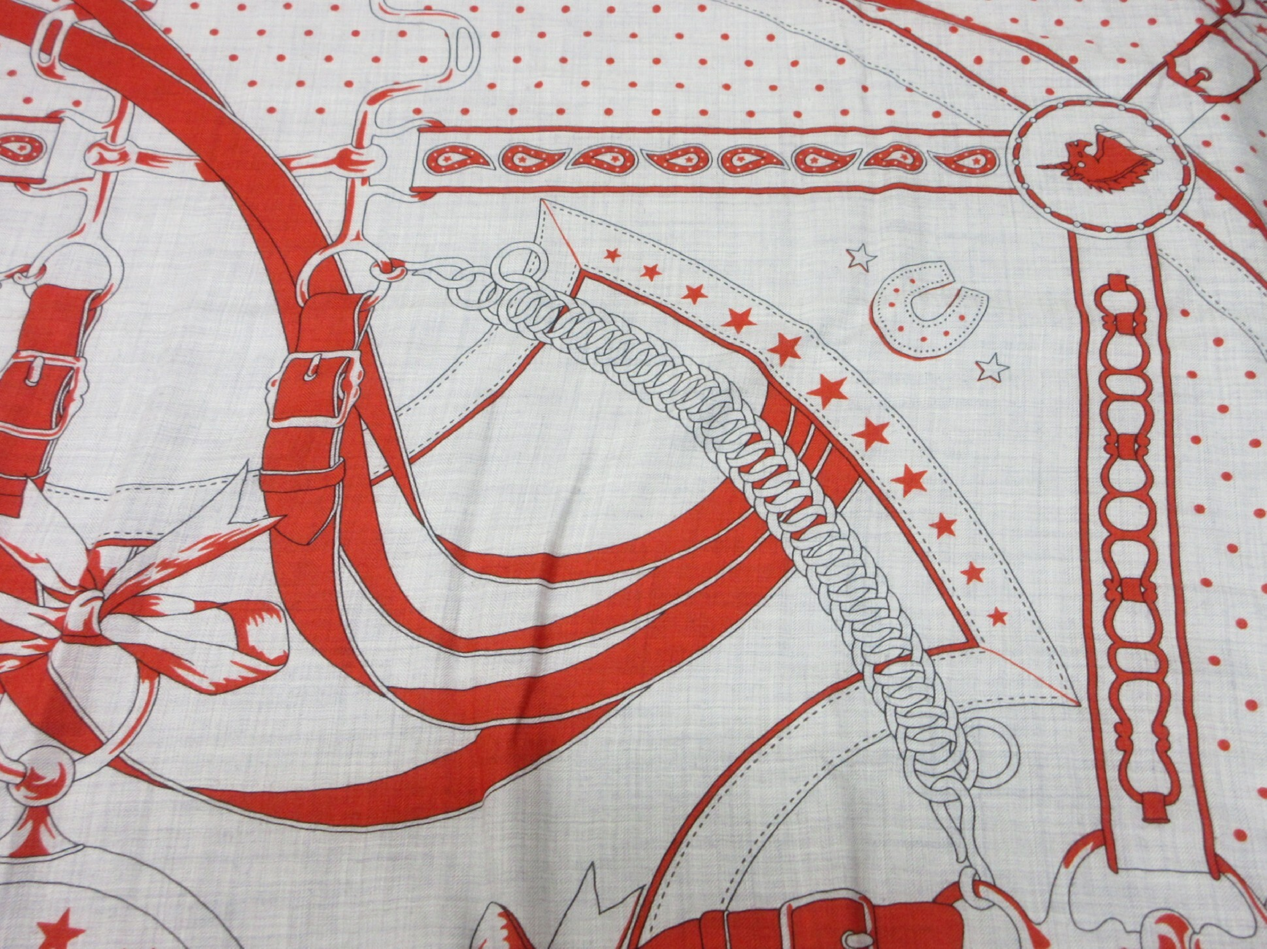 scarf, Carre 140, Carre Geant, "Morning Walk," bandana, 70% cashmere / 30% silk, other accessories. — view 7