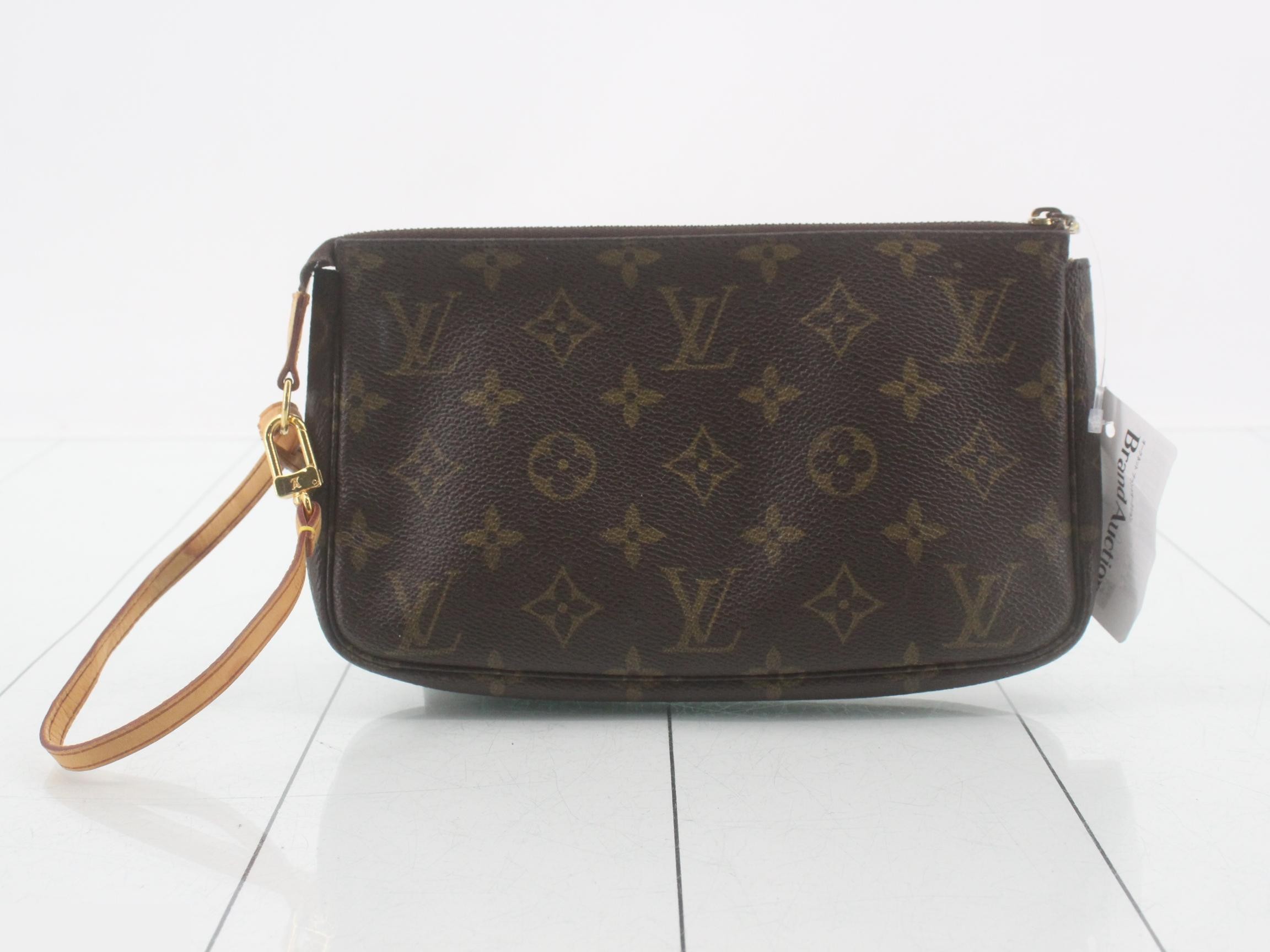 Pochette Accessoires (old model) — view 2