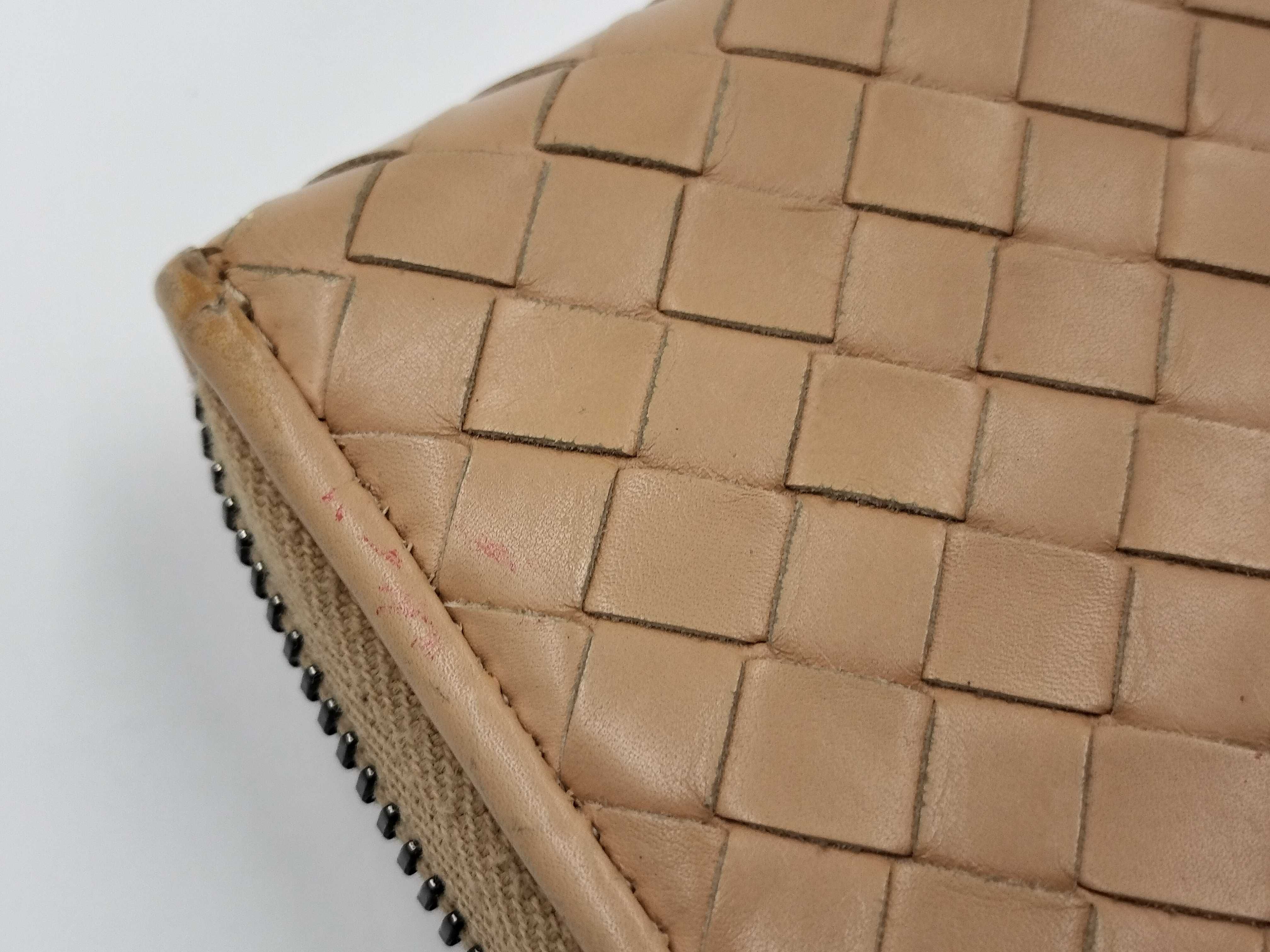 Intrecciato Round Zipper Long Wallet — view 12