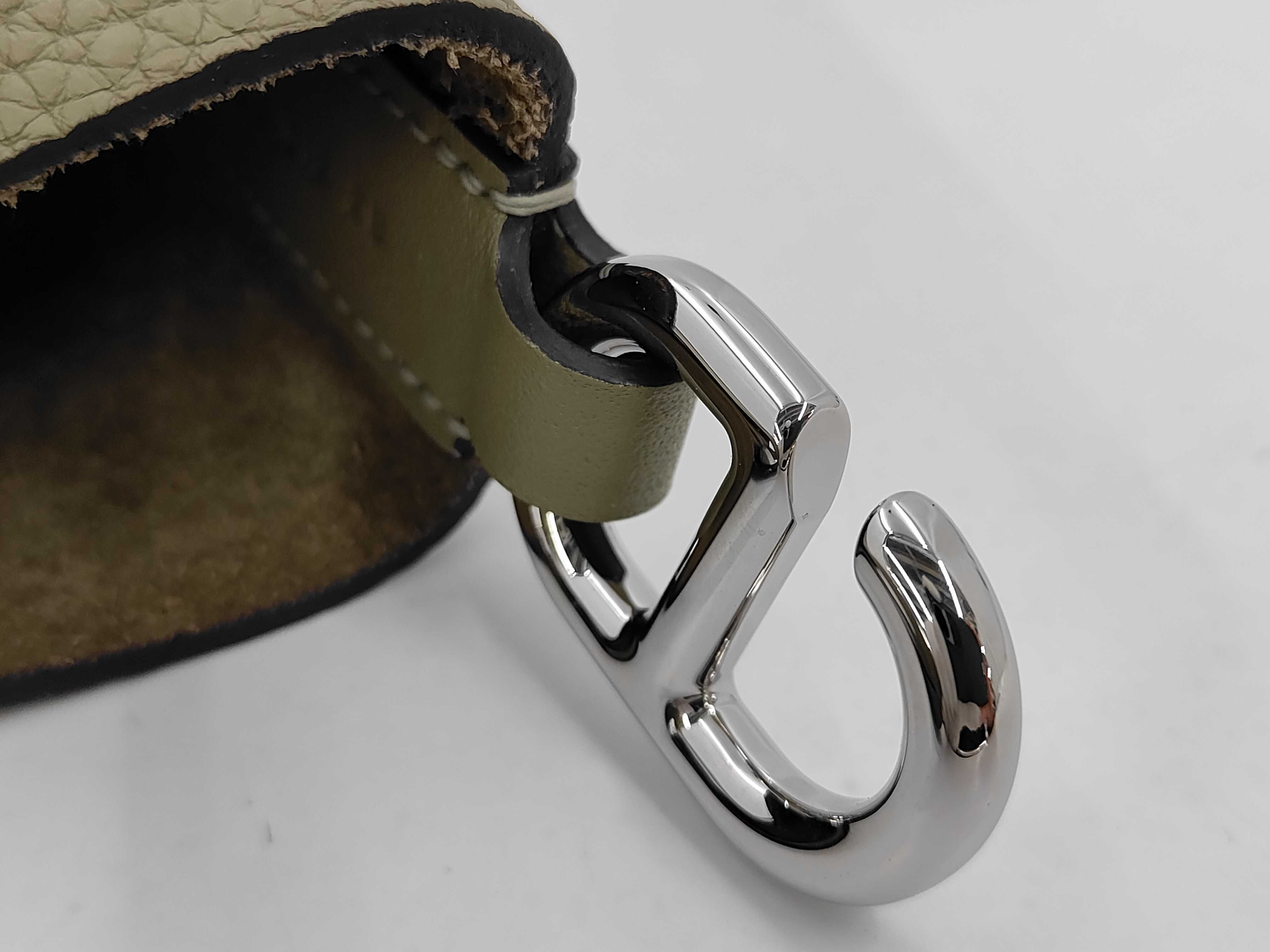 In the Loop 18 K stamp K bag — view 8