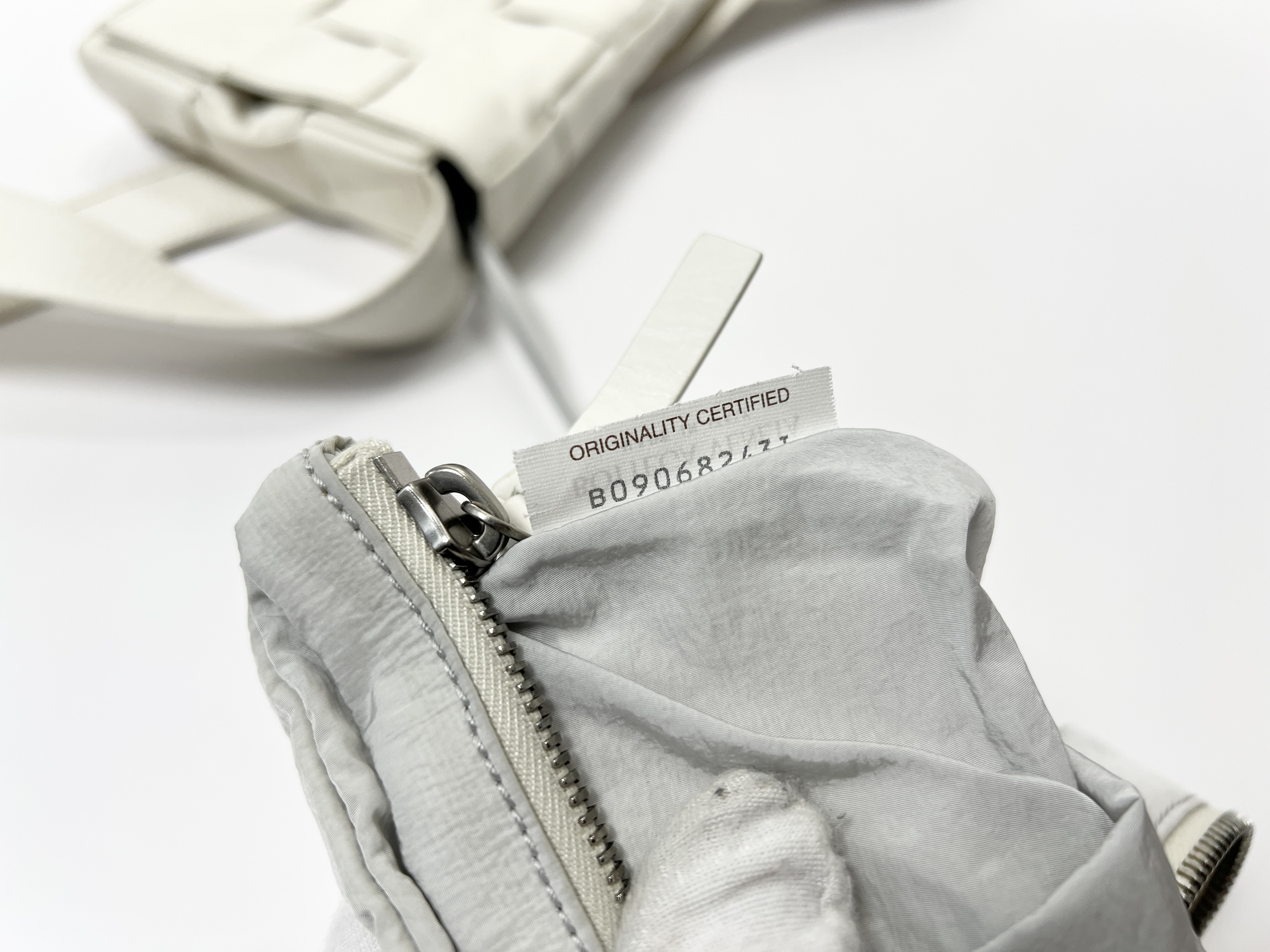Intrecciato Cassette Maxi Flap Leather Shoulder Bag with Pouch — view 11