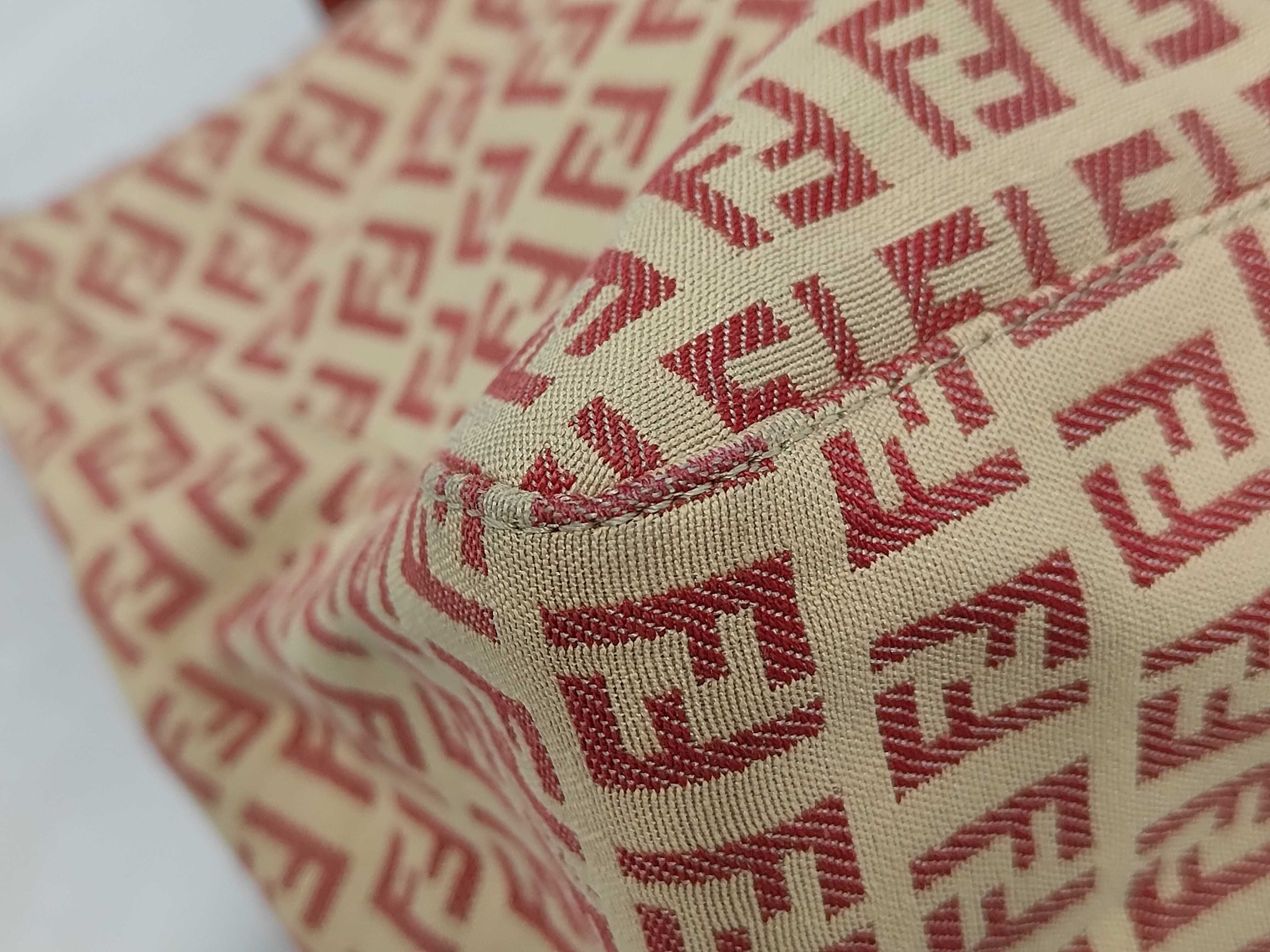 tote bag — view 4
