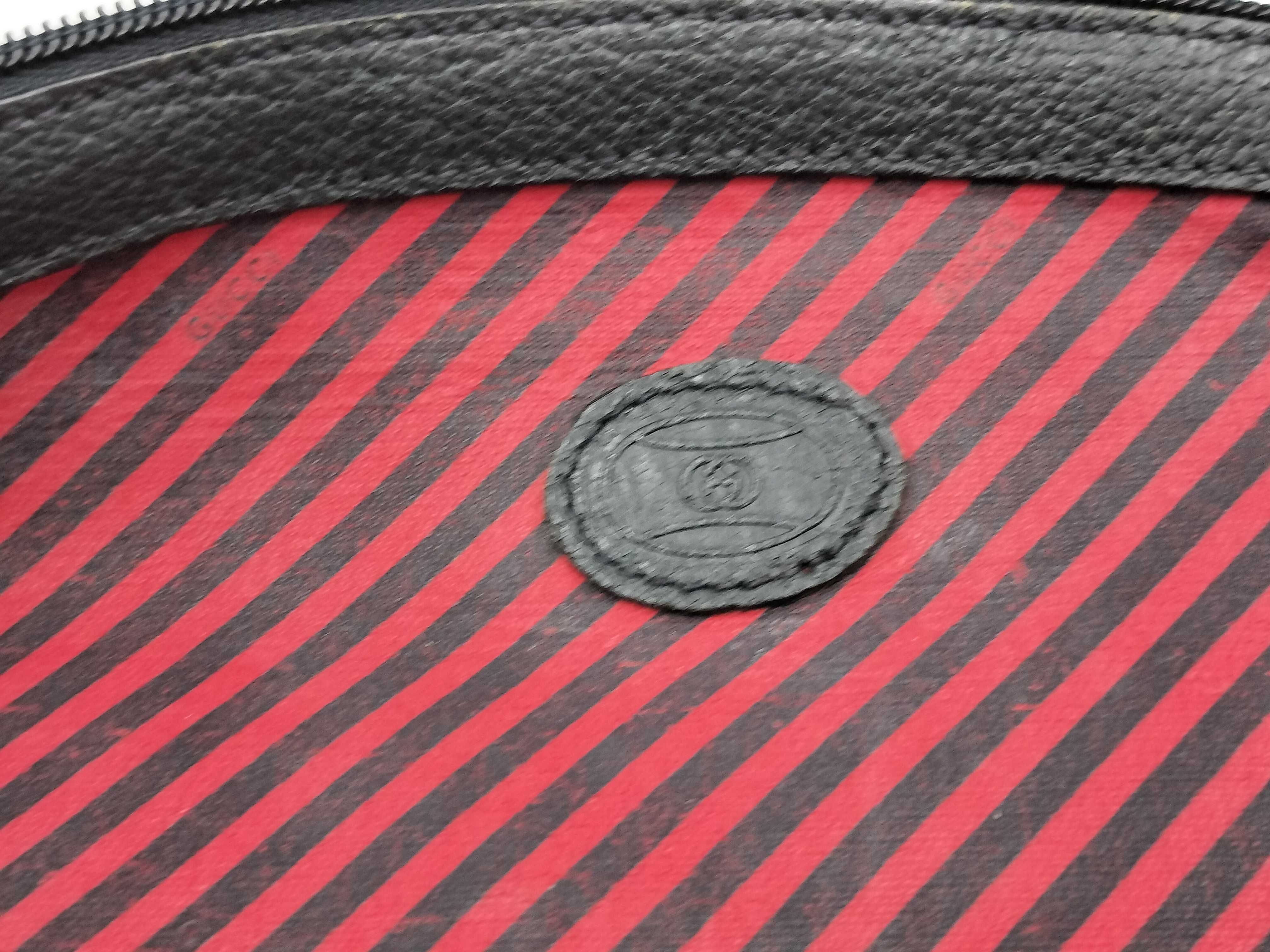 Old Gucci Vintage Pouch — view 4