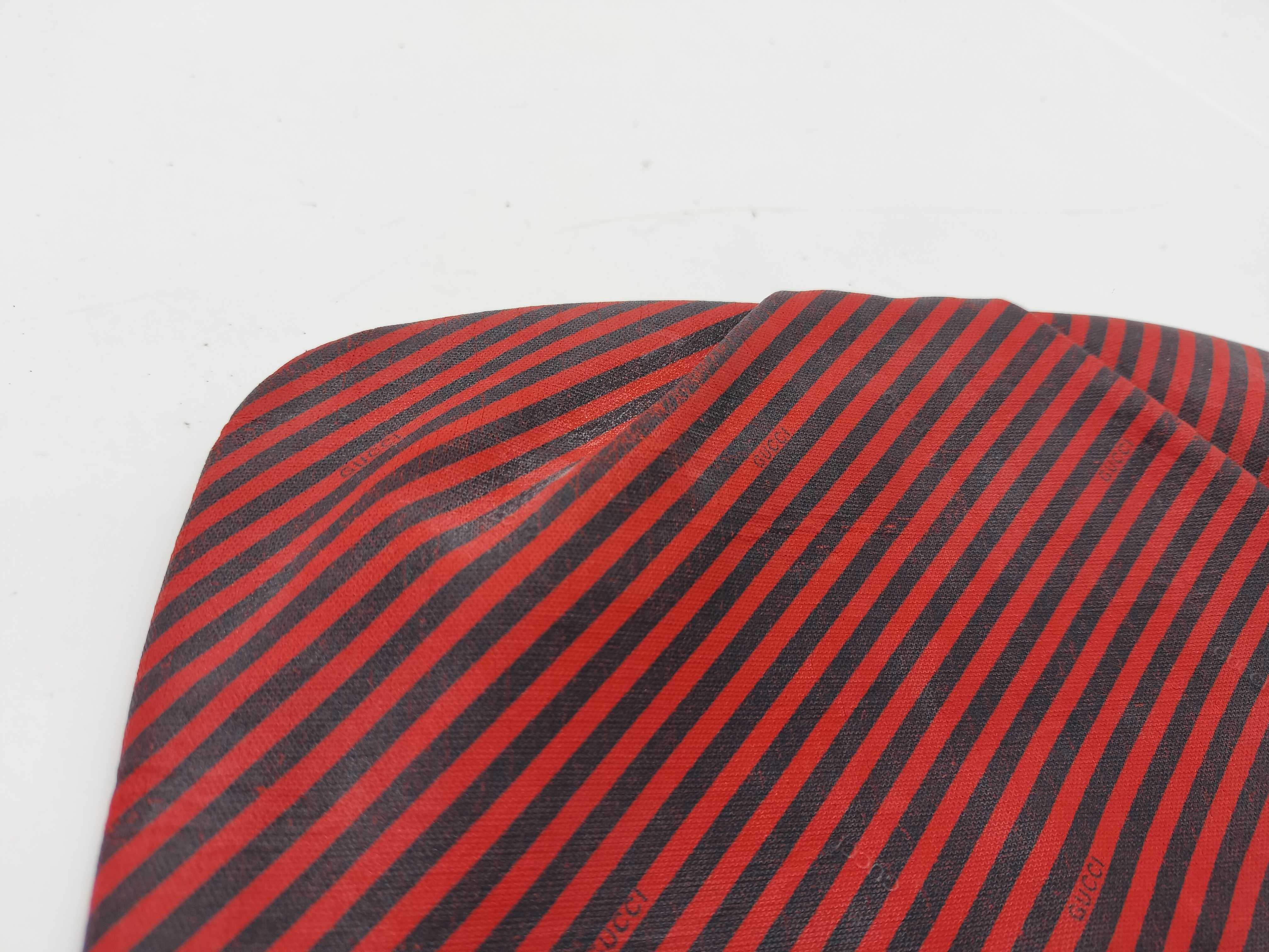 Old Gucci Vintage Pouch — view 10