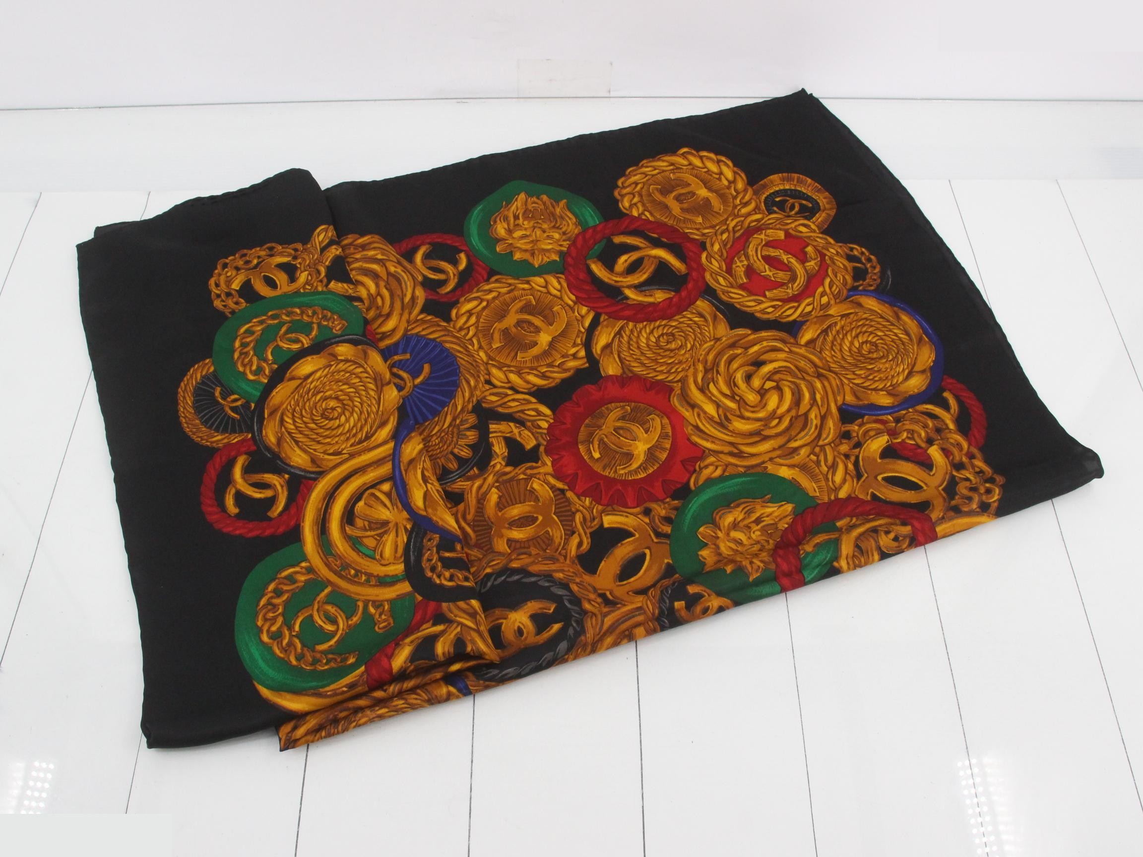 scarf — view 3