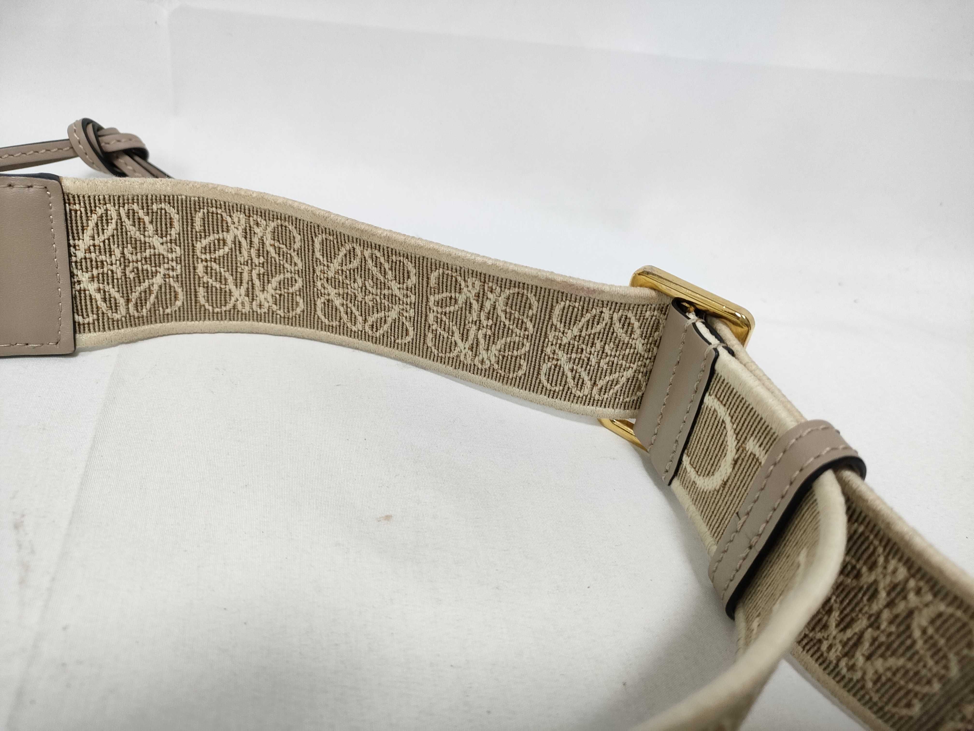 Gate Bag Small Leather Shoulder Bag Beige Shoulder Bag — view 9