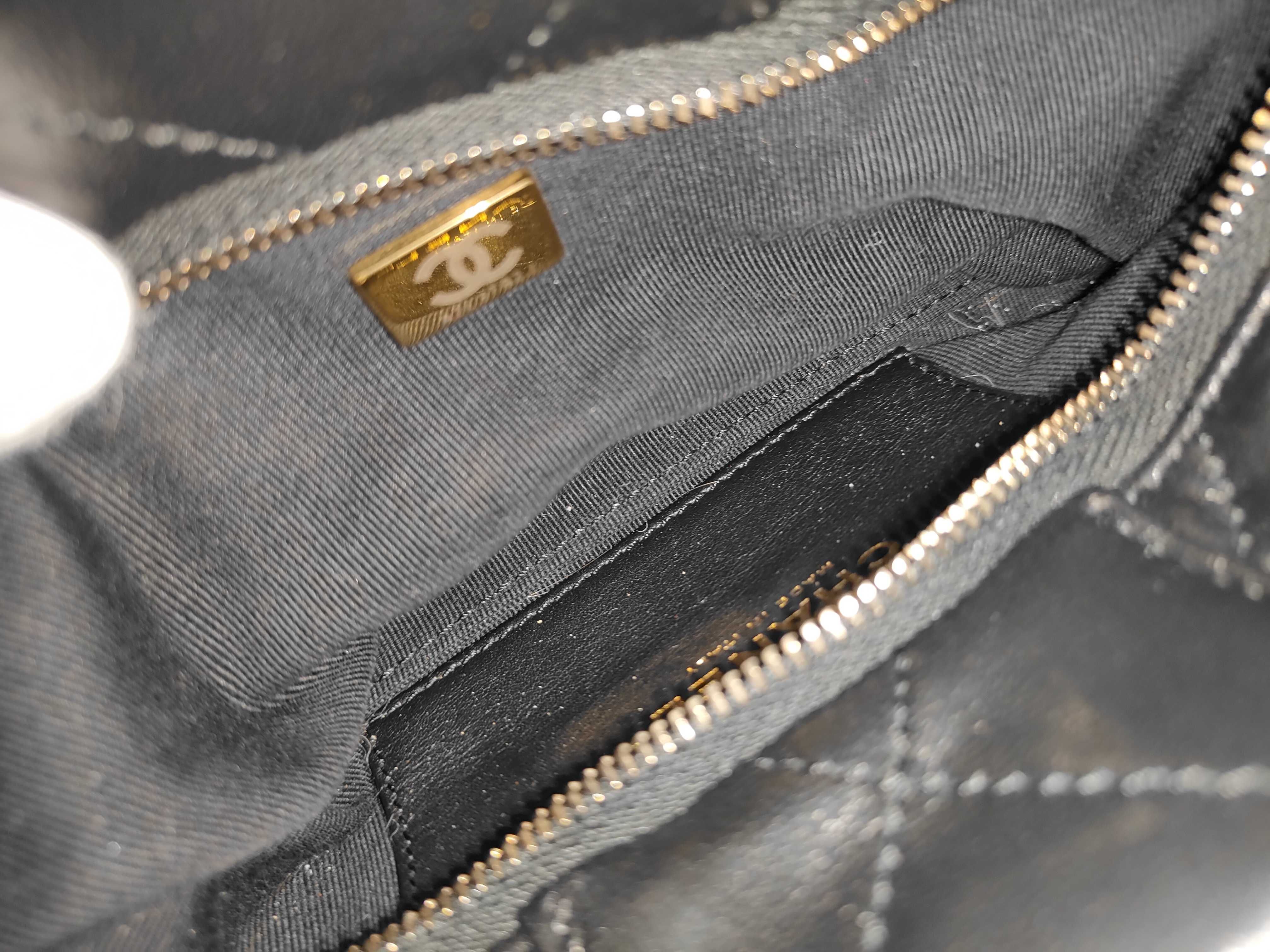 AS5849 Matelassé Random Number Shoulder Bag — view 9