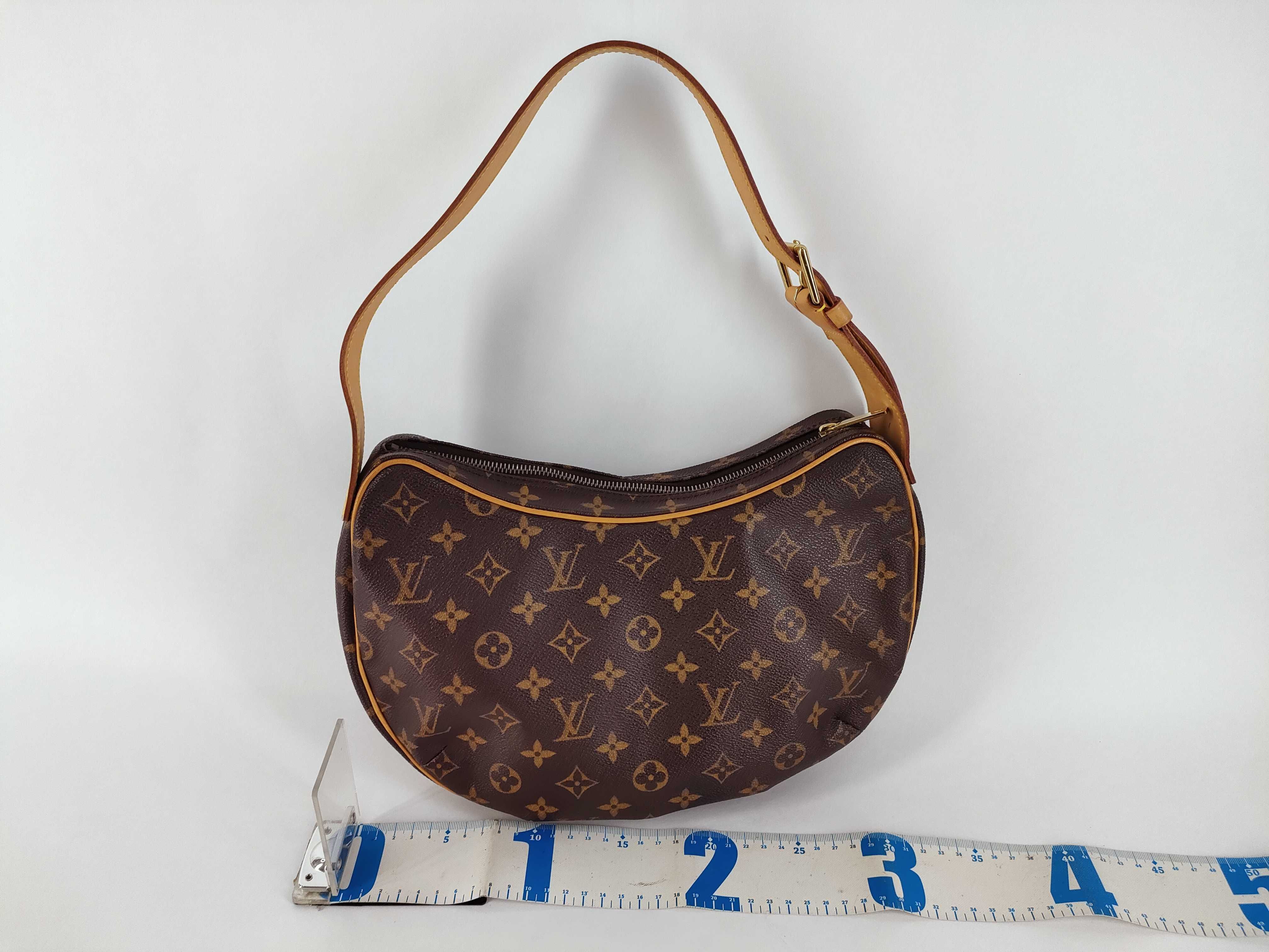 Monogram Louis Vuitton Monogram Croissant MM Shoulder Bag — view 2