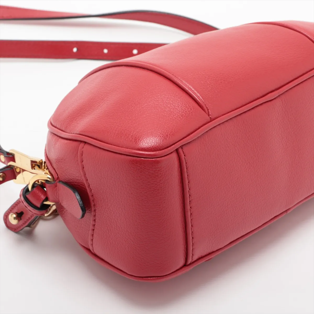 5BH142 Leather Chain Shoulder Bag, Red — view 4