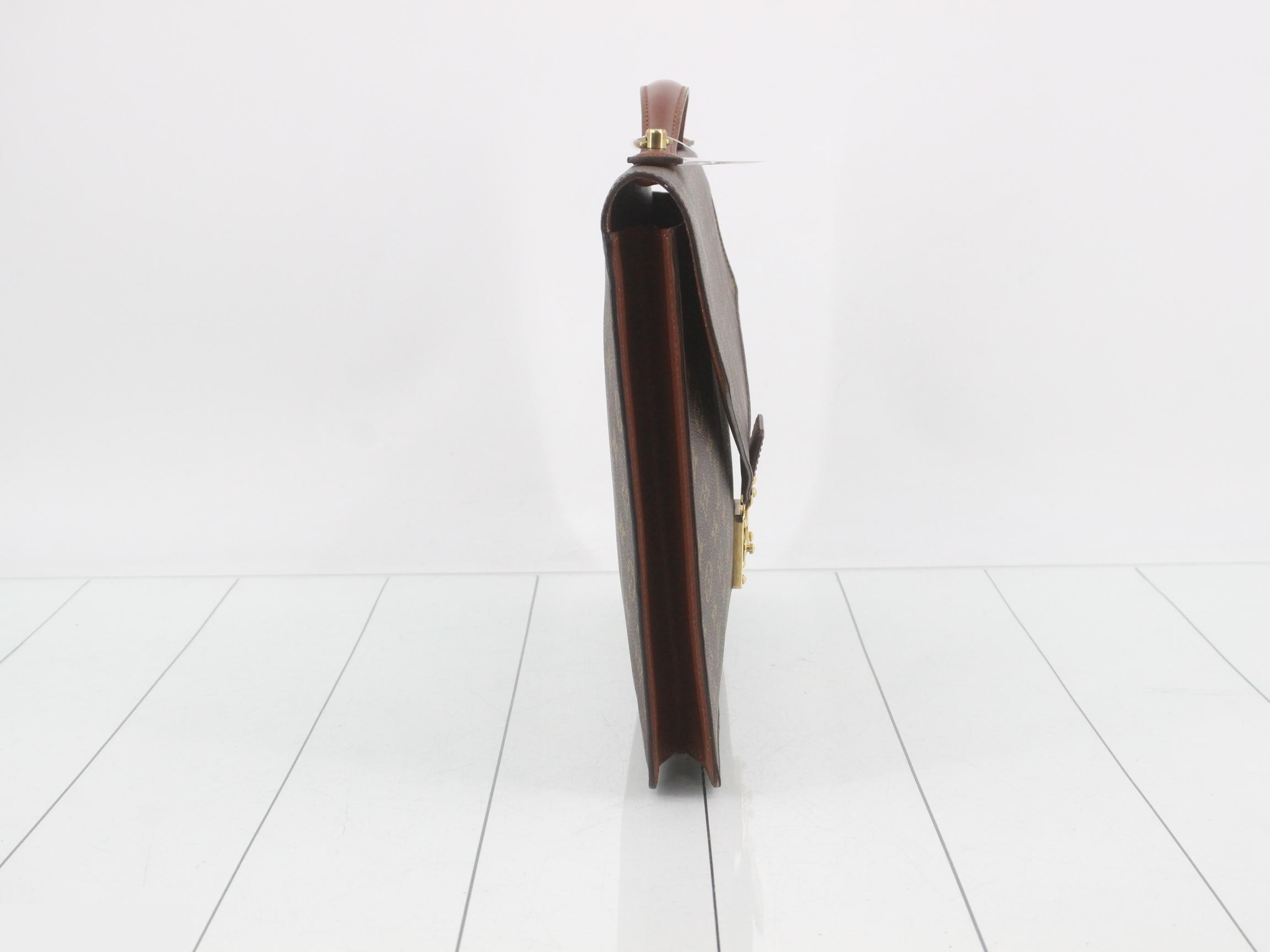 Porte-document bandoulière with key — view 4