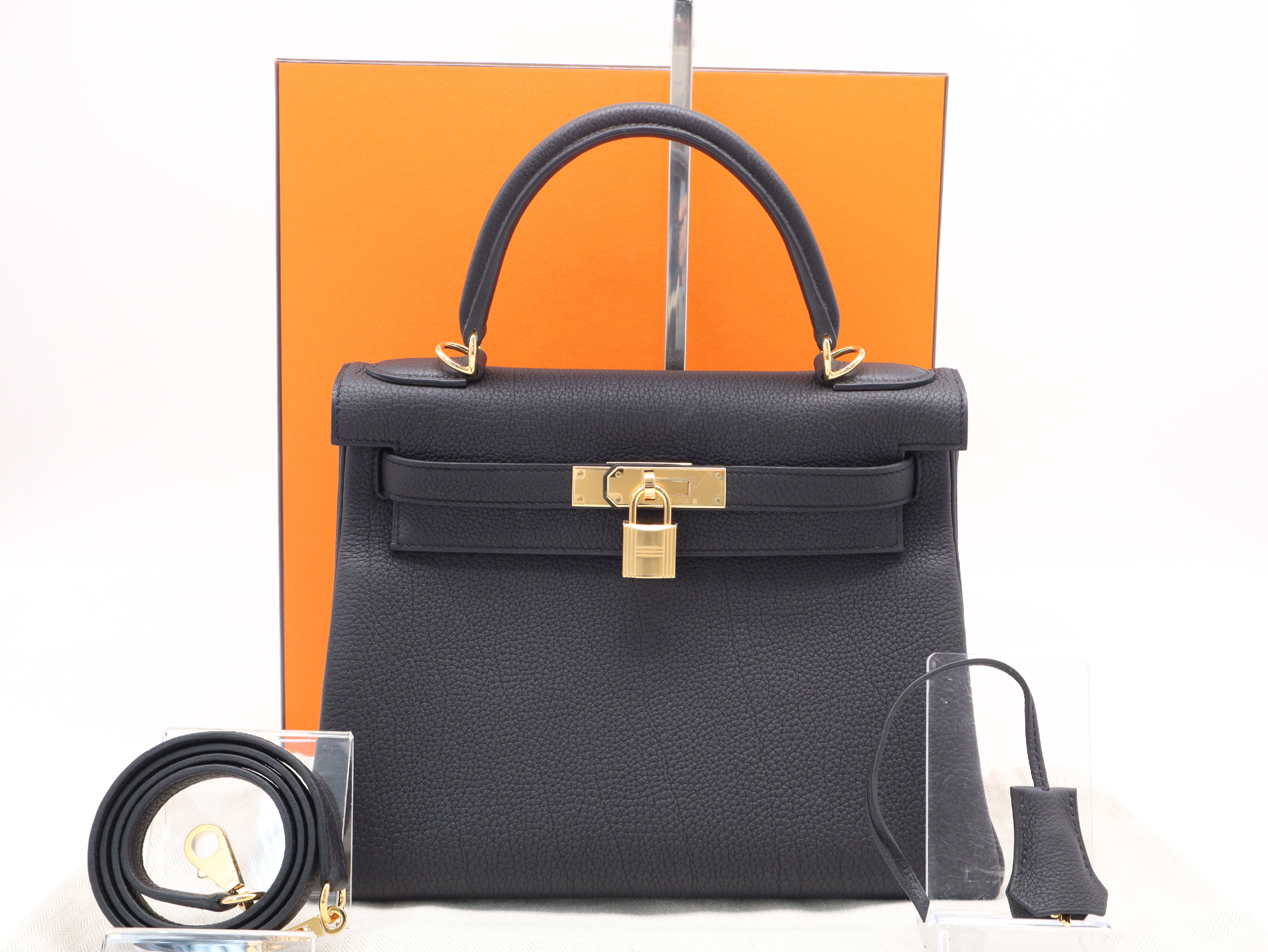 Kelly 32 Handbag, D stamp, Calf Leather, Noir (black), Gold Hardware, Includes Shoulder Strap, Clochette, Padlock, 2 Keys, Box, and Dust Bag.