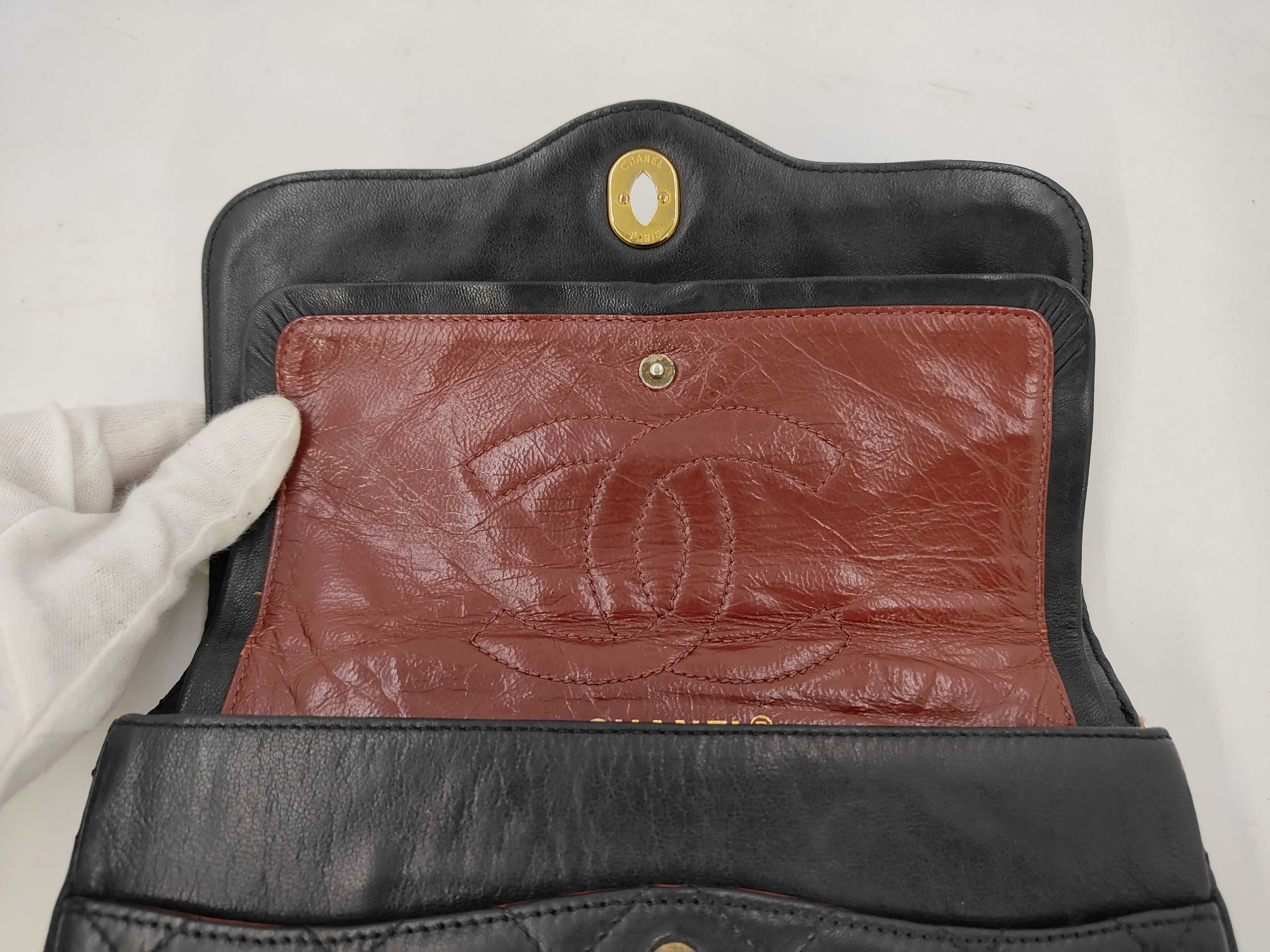 Paris Limited Edition Matelassé Shoulder Bag — view 10