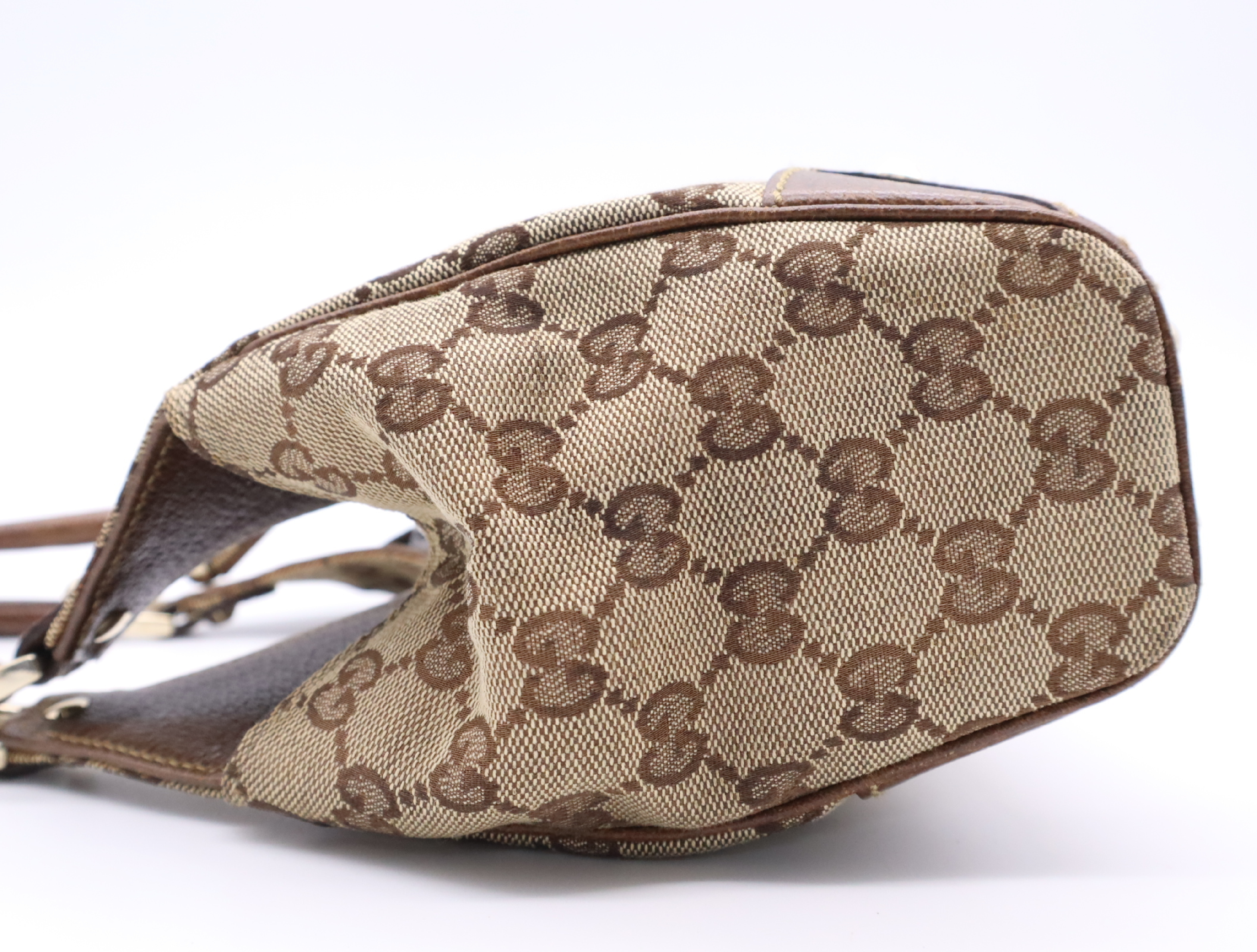 124409 Canvas x Leather GG Canvas Shoulder Bag Beige Gold Hardware Shoulder Bag — view 3